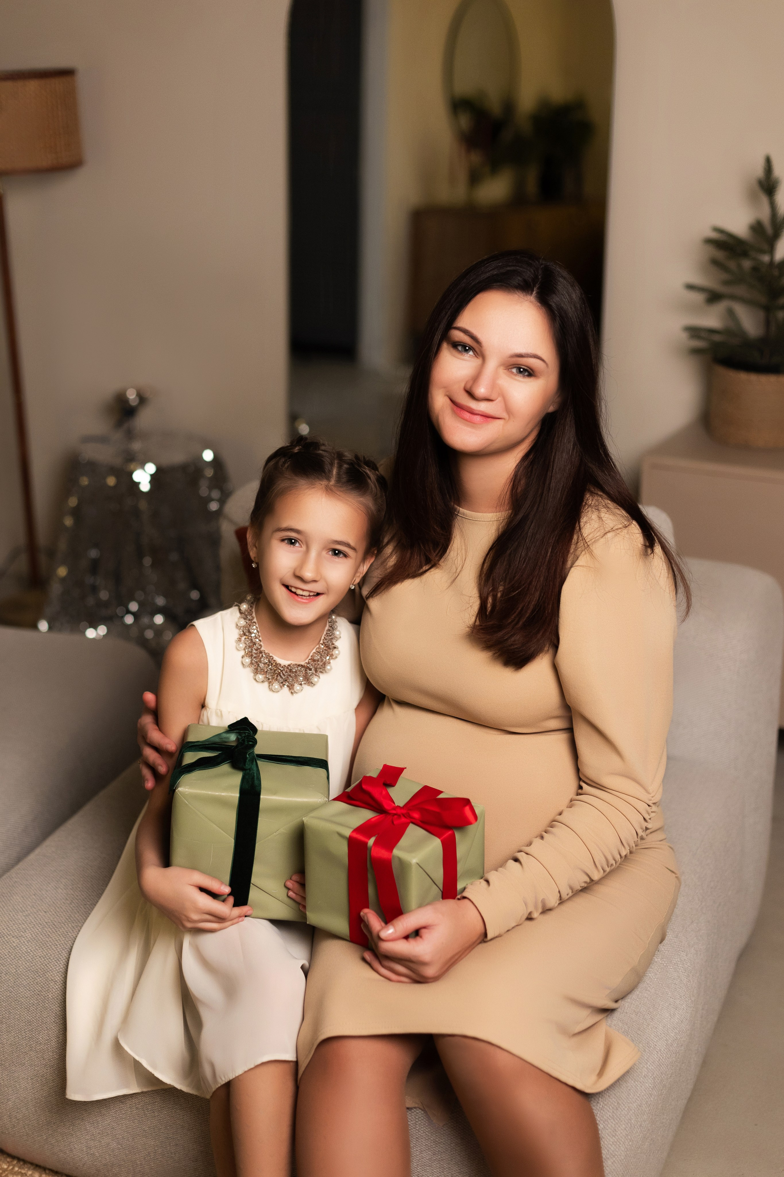 Ирина, Юрий, Влад и Милана. Фотограф ВИКА МЕДУЗА