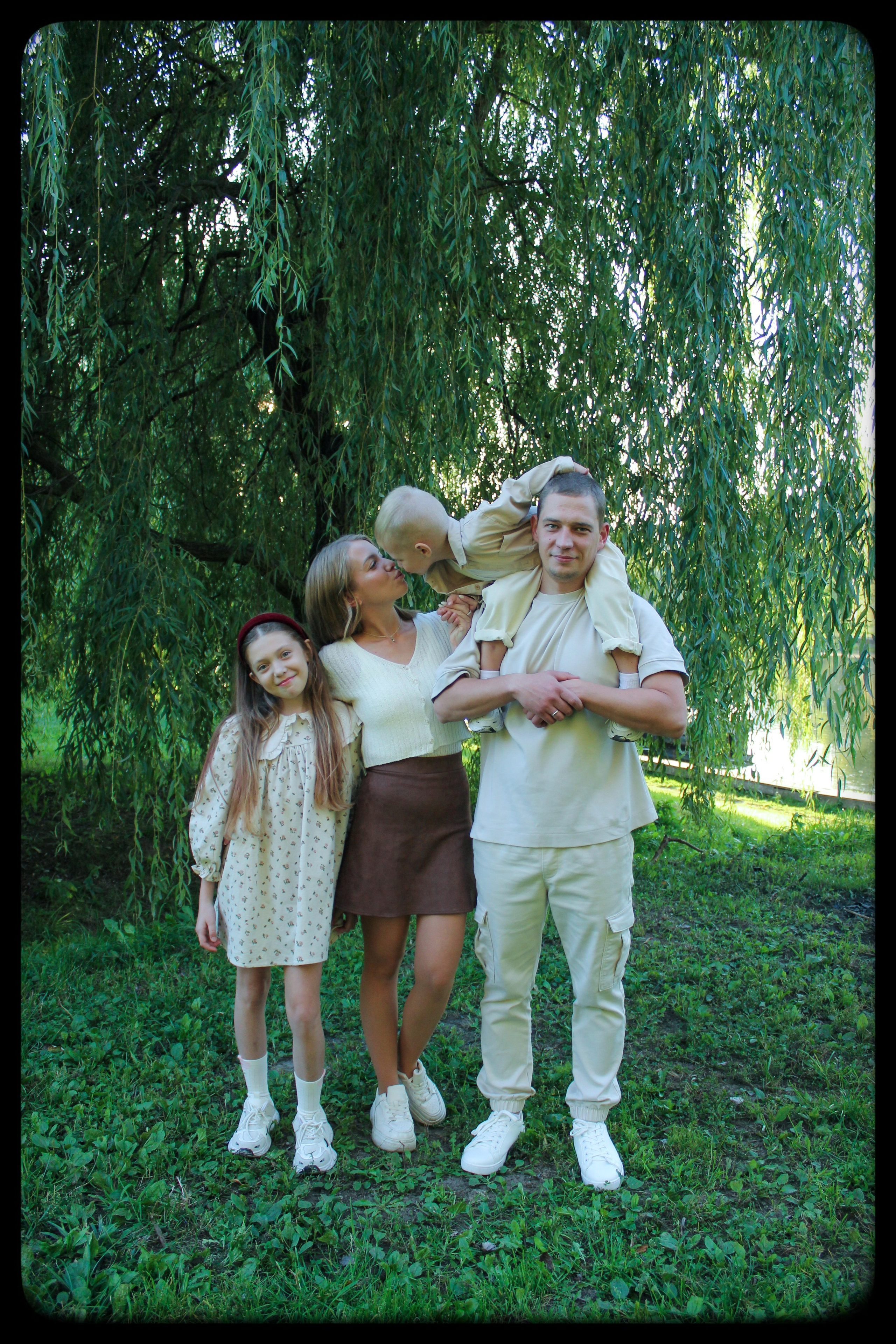 Семейная фотосессия на природе.Фотосессия в парке.Семья. Мария Чашина. Семейный и детский фотограф г. Москва