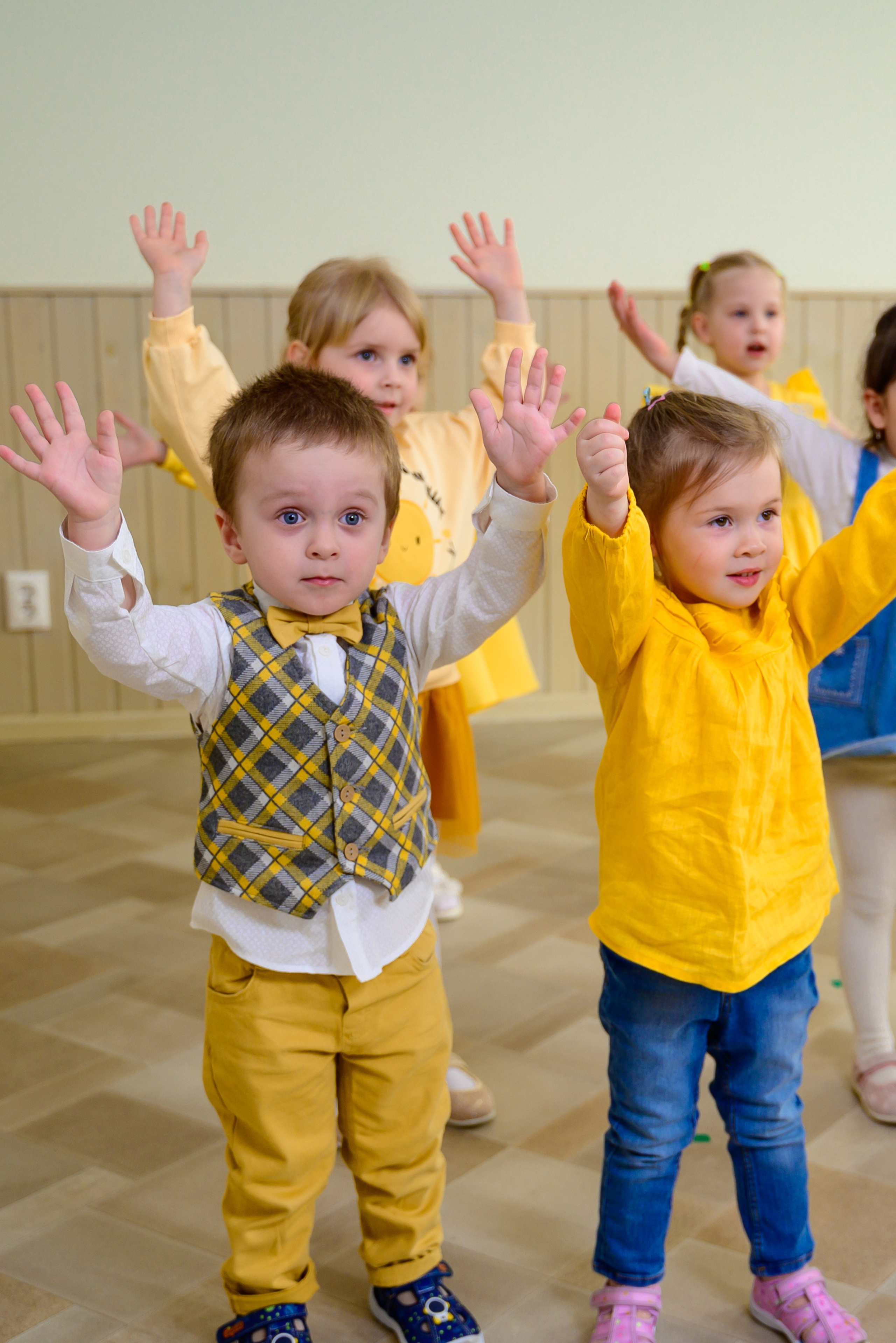 Альбомы для выпускников 1 4 9 11 классов. Выпускные альбомы в Туле и Тульской области для школ и детских садов