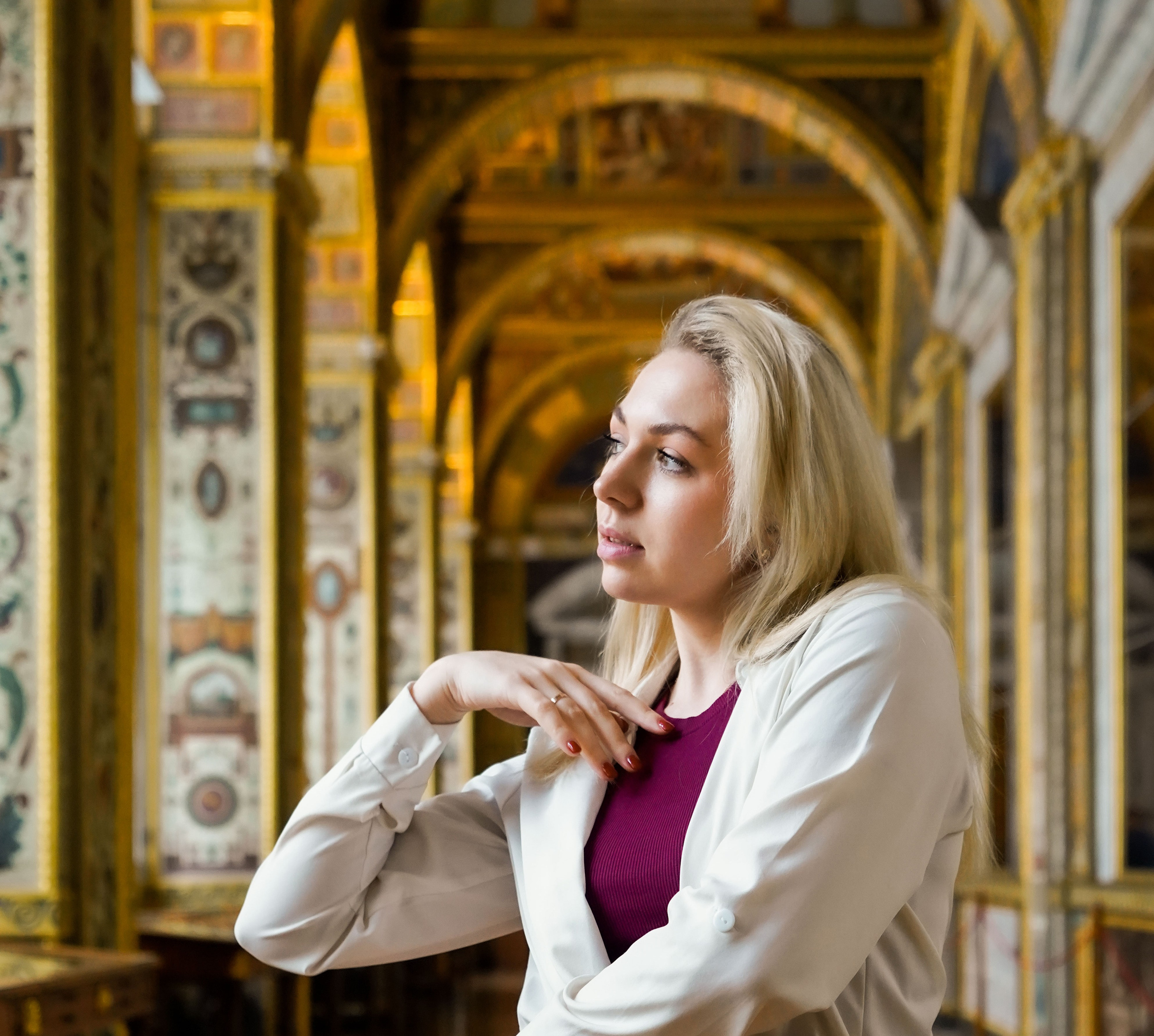 Портретная фотосессия в Эрмитаже Санкт-Петербурга для Полины. Светлана Гопанюк. Портретный фотограф. Санкт-Петербург. СПб