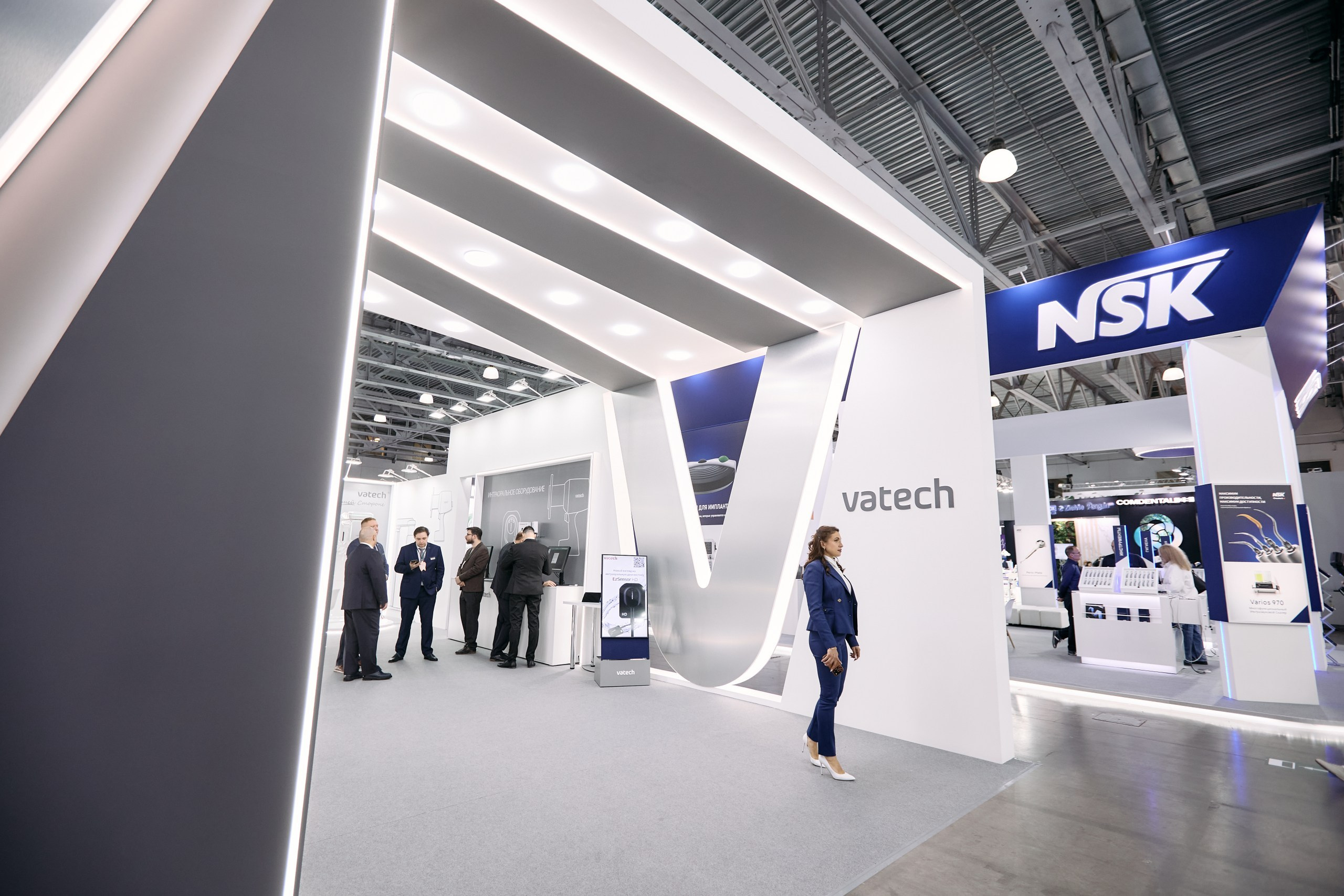 Дентал Салон 2026: Vatech. Свадебный и репортажный фотограф Дмитрий Кононенко