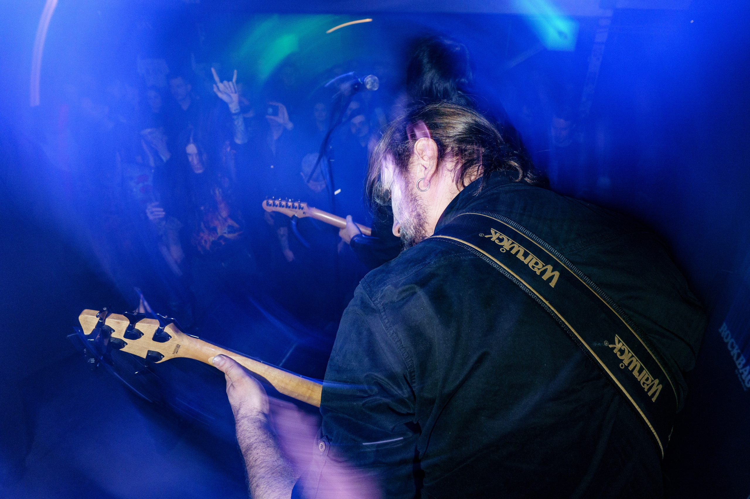Inside the Rain|Ласточка. Концертный и репортажный фотограф в Санкт-Петербурге Слава Пахомов