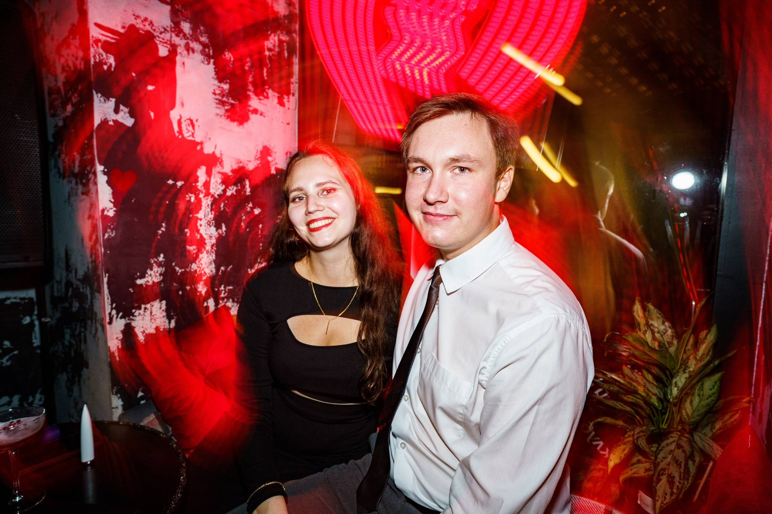 Из Сибири с любовью. Бар разбитых сердец. Концертный и репортажный фотограф в Санкт-Петербурге Слава Пахомов