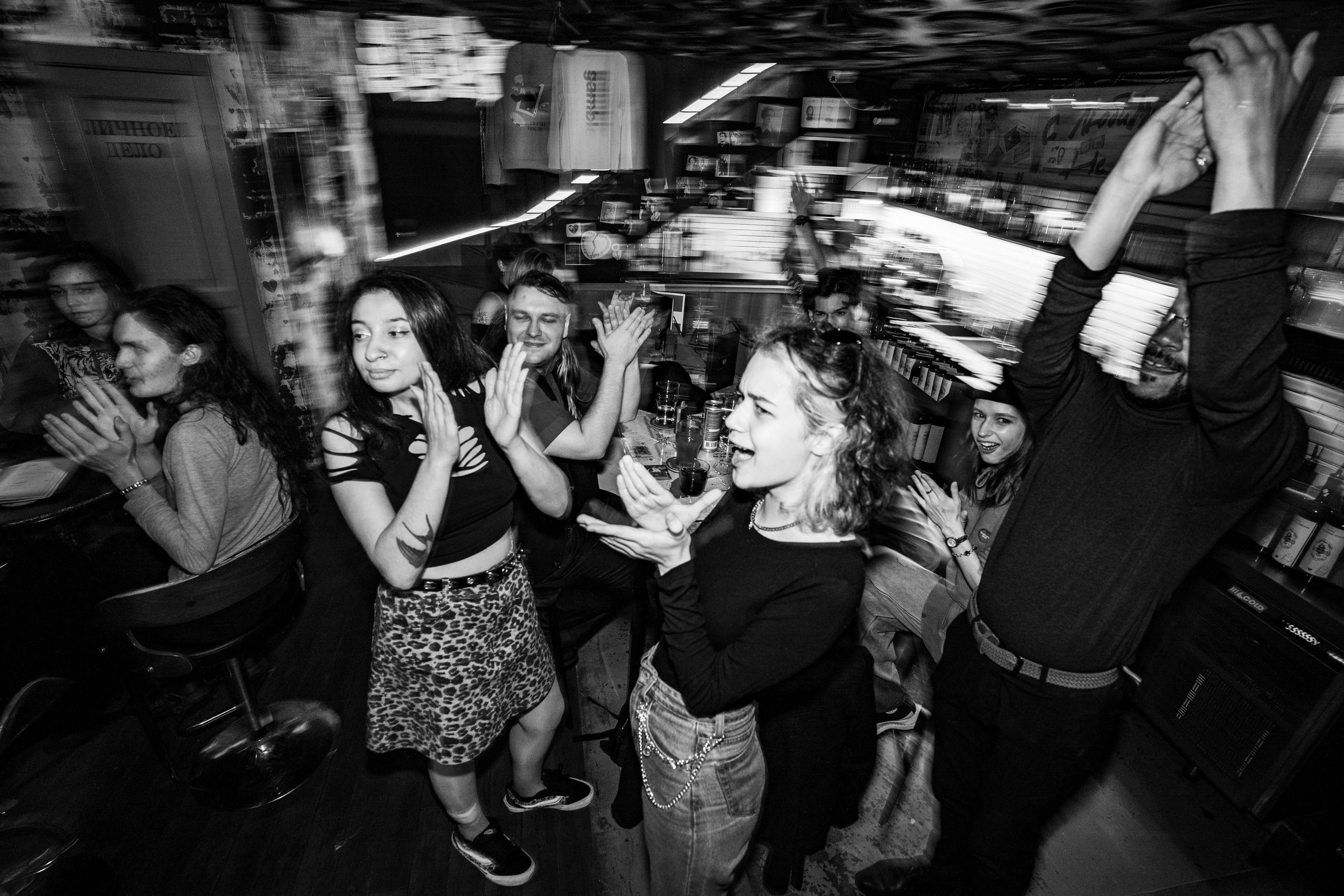 Бар разбитых сердец. Last summer party. Концертный и репортажный фотограф в Санкт-Петербурге Слава Пахомов