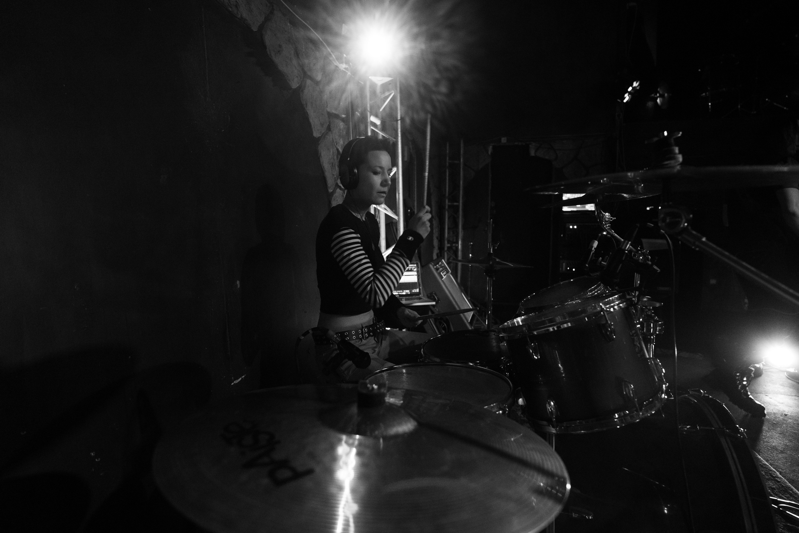 Ночь На Земле|Нора, Псков. Концертный и репортажный фотограф в Санкт-Петербурге Слава Пахомов