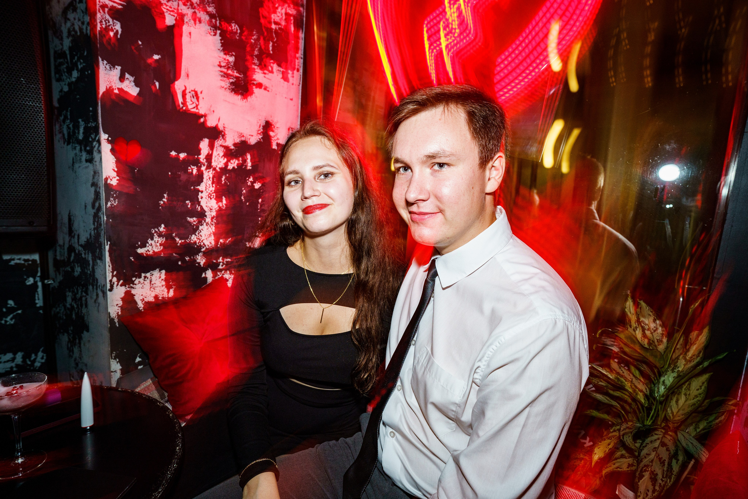 Из Сибири с любовью. Бар разбитых сердец. Концертный и репортажный фотограф в Санкт-Петербурге Слава Пахомов