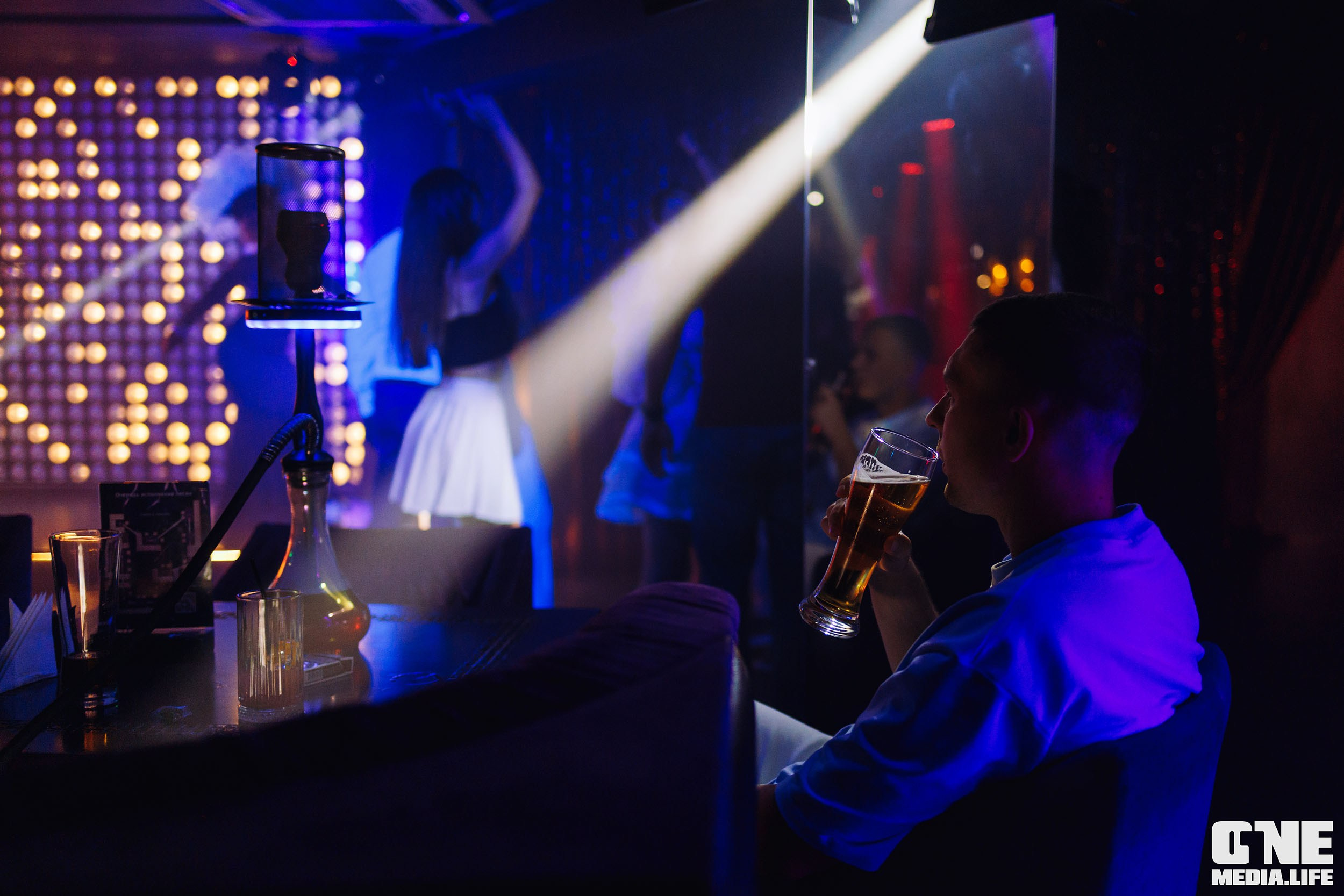 Фоторепортаж из караоке-клуба Эйфория. One Media Life: фоторепортажи, фотоотчеты с мероприятий и заведений