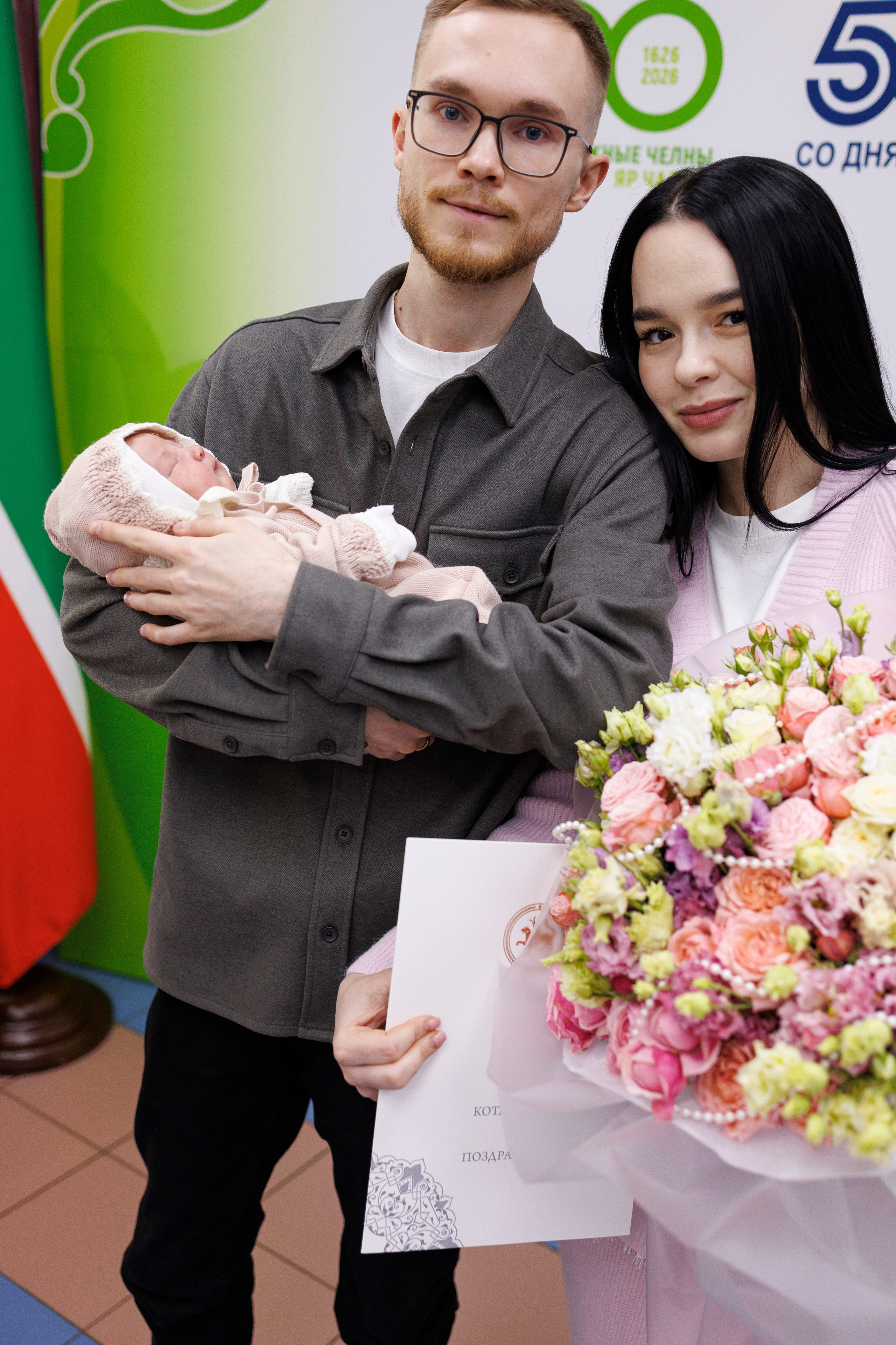 Выписка из род.дома. Фотограф на роды и ньюборн в Набережных Челнах