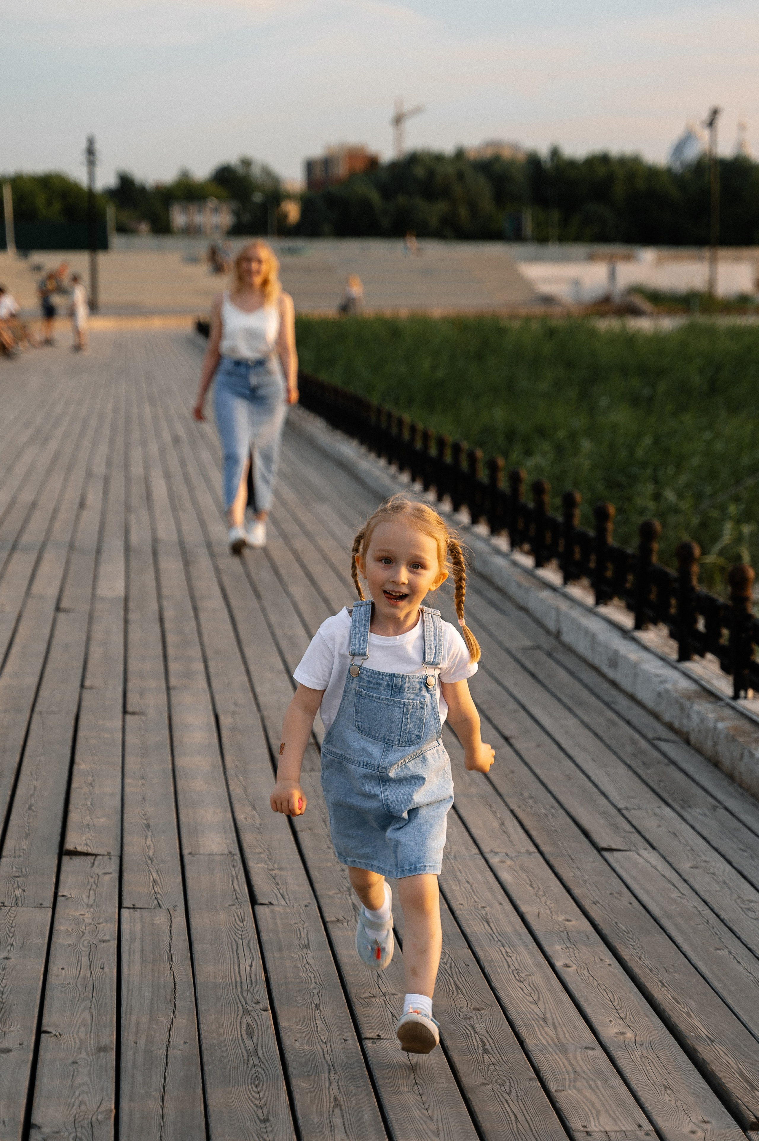 Ирина и Ева. Свадебный и семейный фотограф в Чебоксарах Ирина Левнер