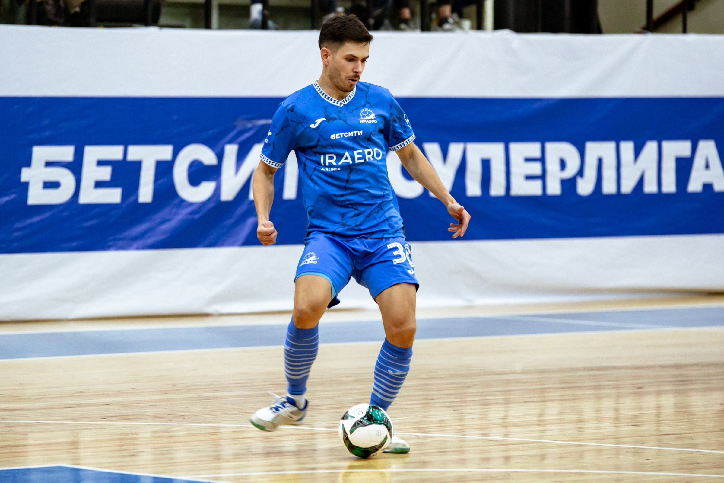 БЕТСИТИ Суперлига по футзалу | ИрАэро — Синара | 11.10.25. Фотограф в Иркутске Евгения Айвазова