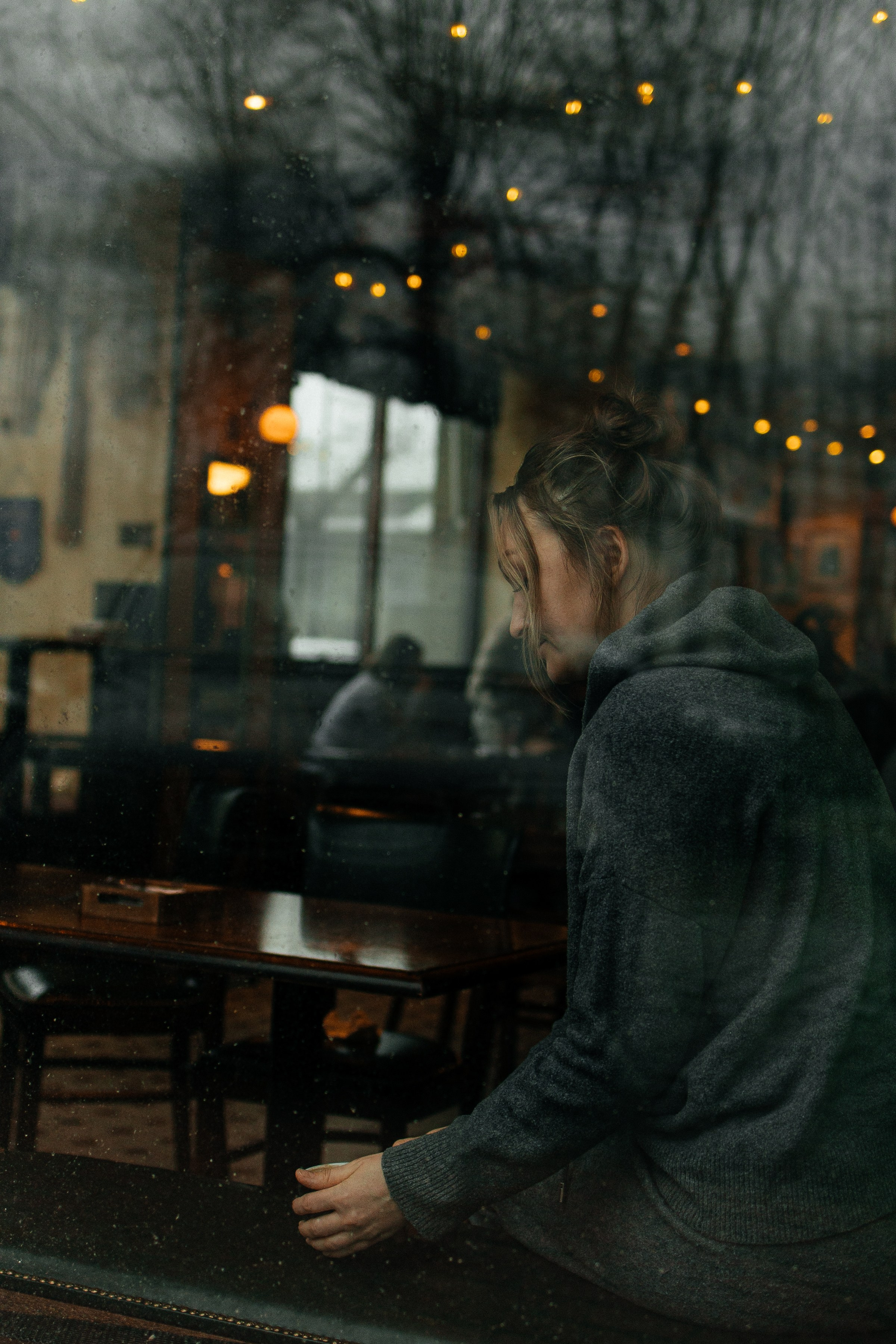 Лена в «Champion bar». Фотограф в Выборге и Санкт-Петербурге Маша Гуляева