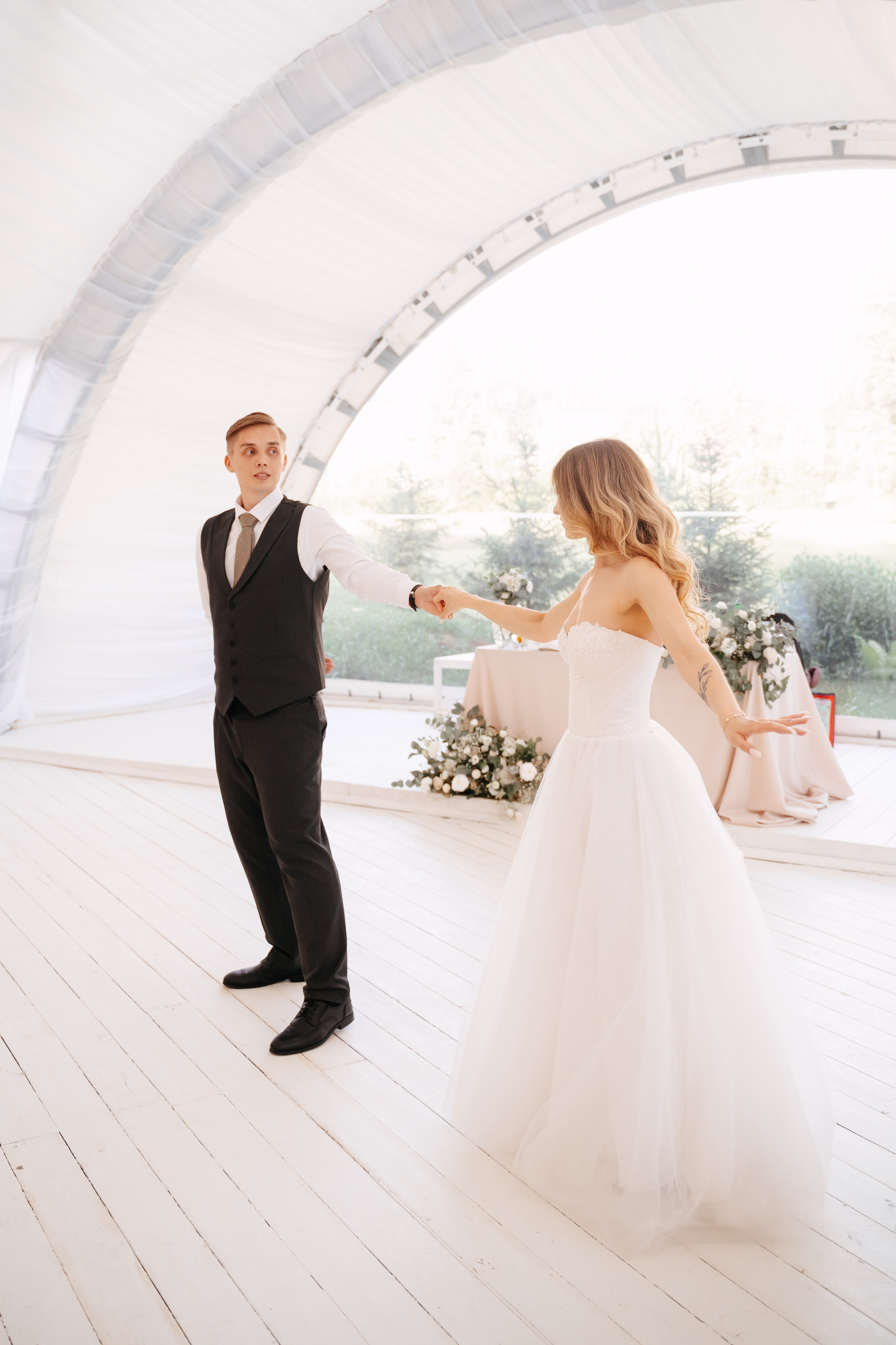 Свадьба загородом в Москве