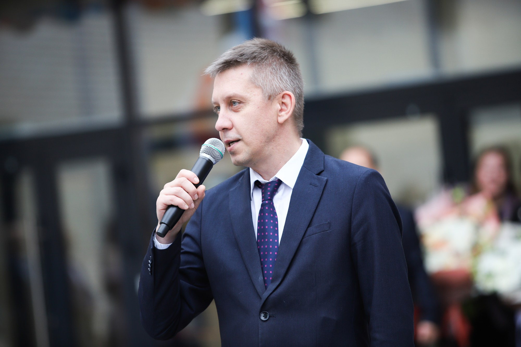 1 сентября в школе № 104. Фотограф Дарья Попова