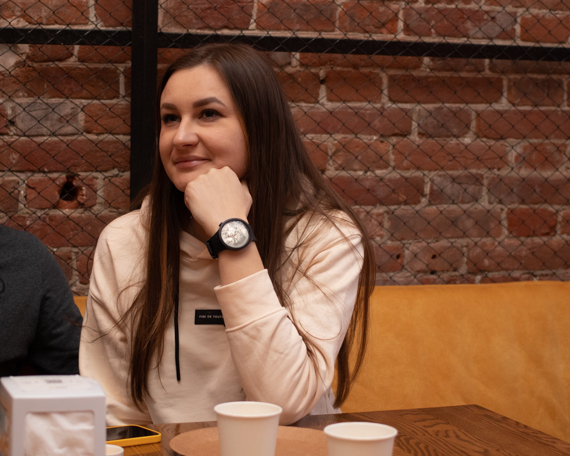 Новогодняя встреча в баре «Шаверма». Репортажный, промышленный и маркетплейс-фотограф Дмитрий Чернат