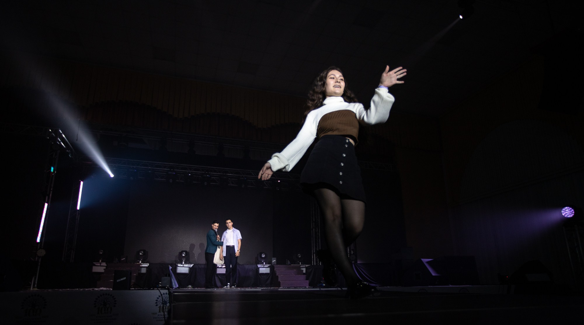 Конкурс красоты Мисс КубГУ 2022. Репортажный, промышленный и маркетплейс-фотограф Дмитрий Чернат