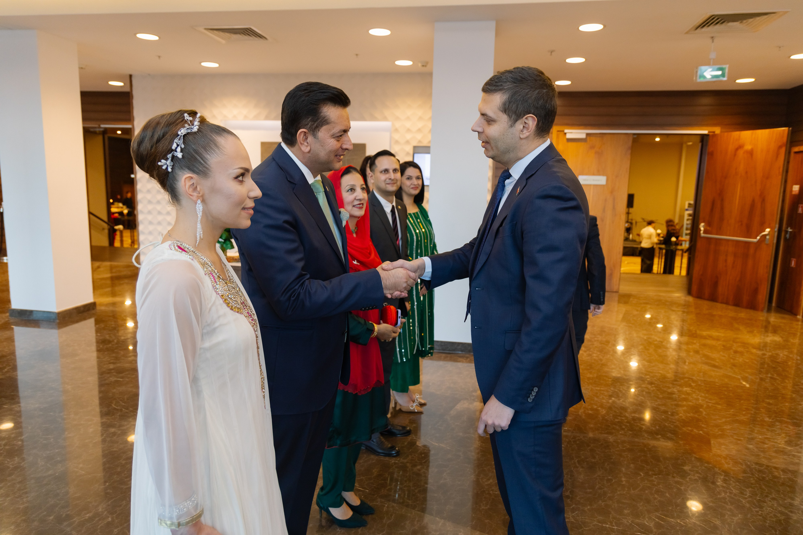 Фотосъемка делегации Пакистана в Беларуси в отеле Марриотт. Свадебный фотограф в Минске/Беларуси Сергей Спиридонов