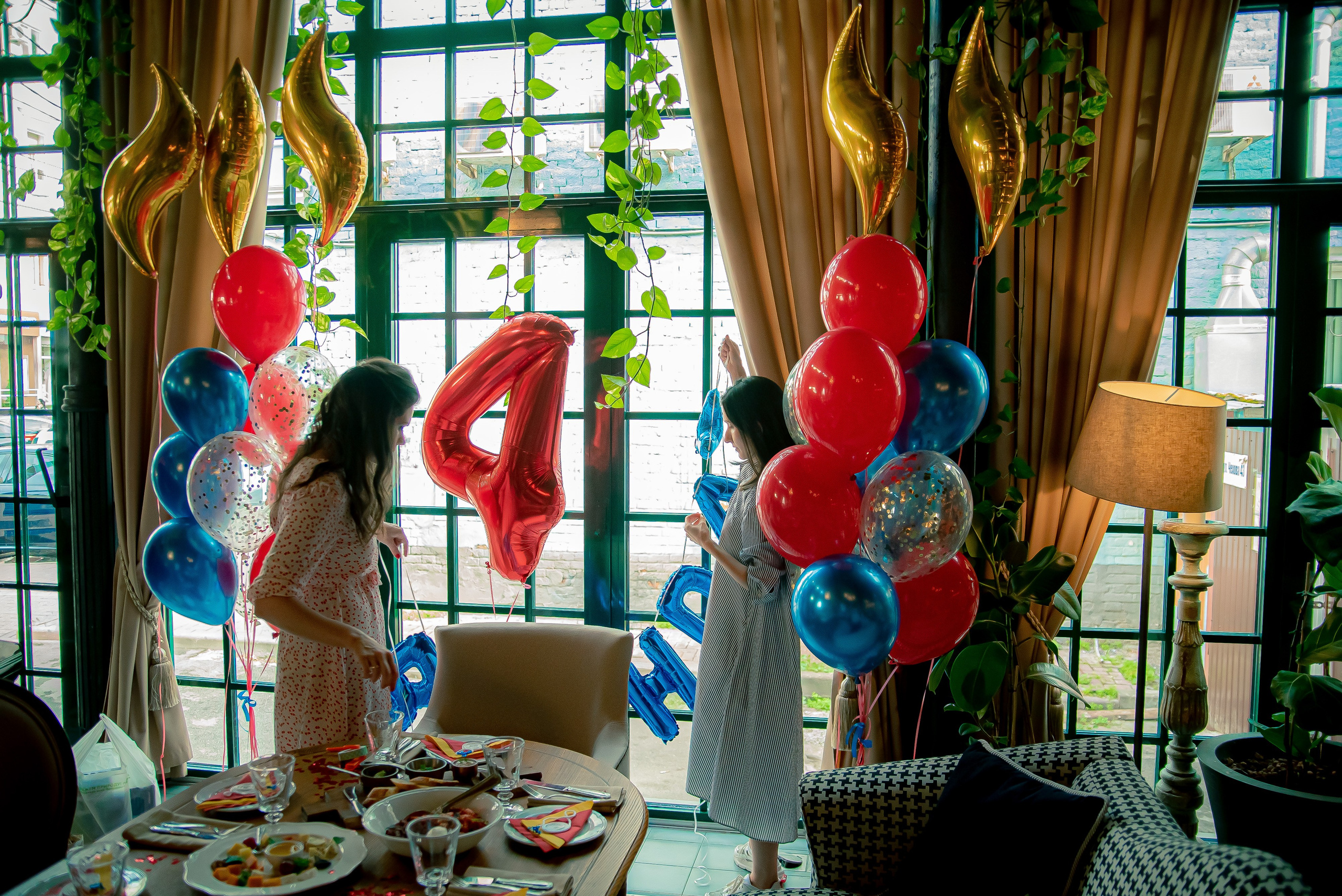 День Рожденья. Max Matvich and Victoria Basova are professionals in their field