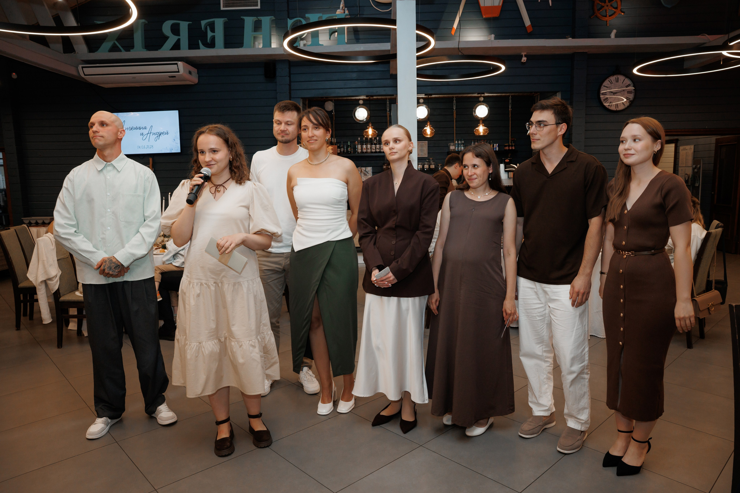 Регистрация в отеле Fish Point, ЗАГС Бутово, прогулка в Остафьево. Свадебный и репортажный фотограф (Москва, Королев и другие)