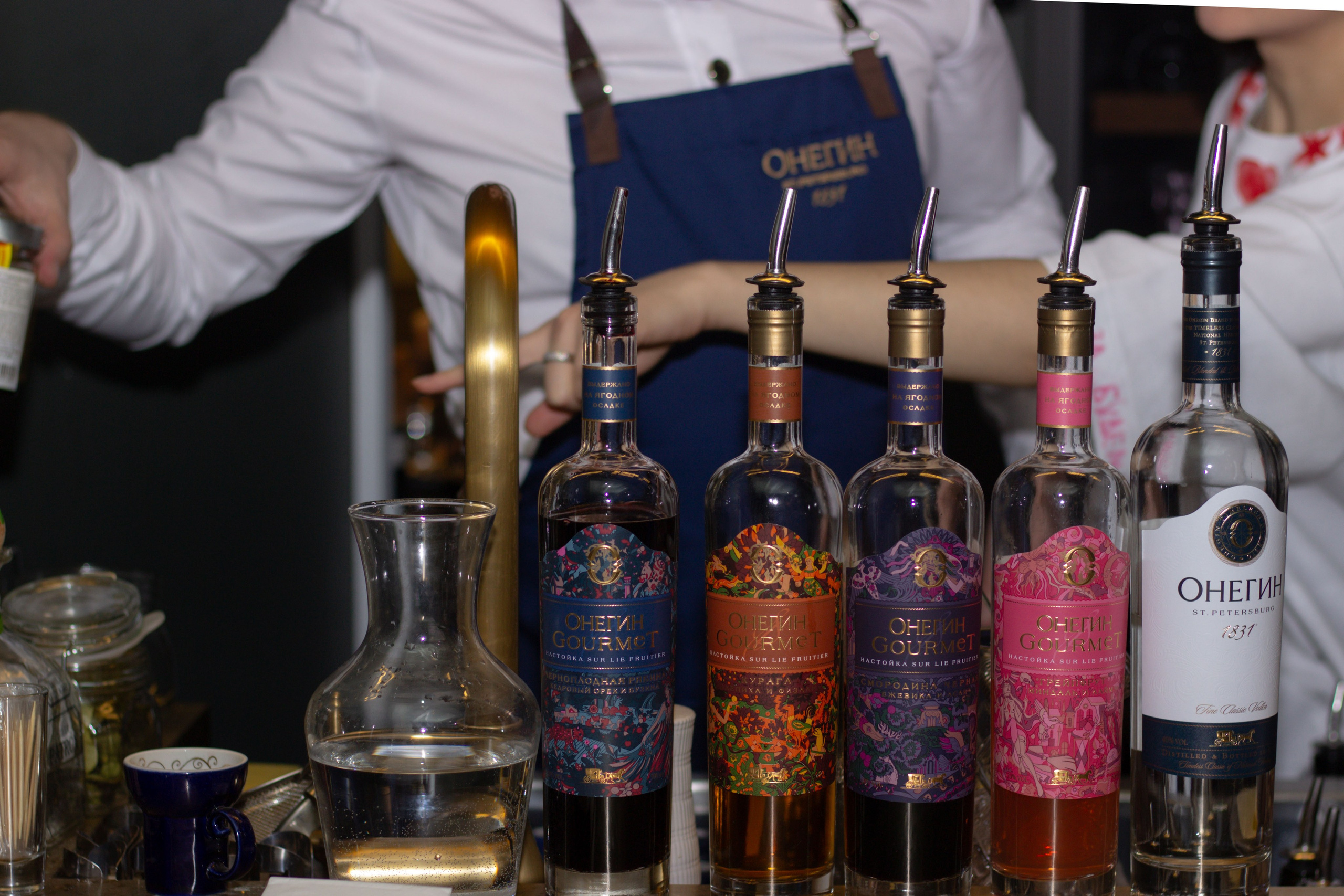 Саша Алмазова | Кабаре ШУМ. Юля Мурашова портретный и документальный фотограф