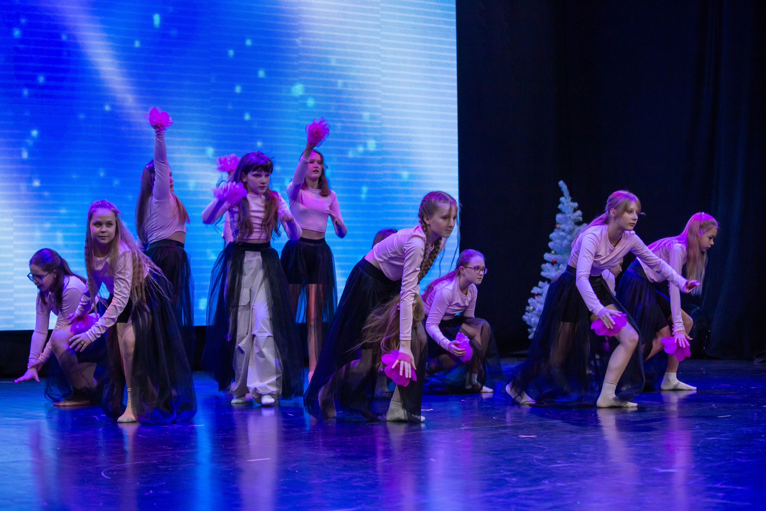Концерт детской танцевальной школы. Репортажный, семейный, свадебный, портретный фотограф