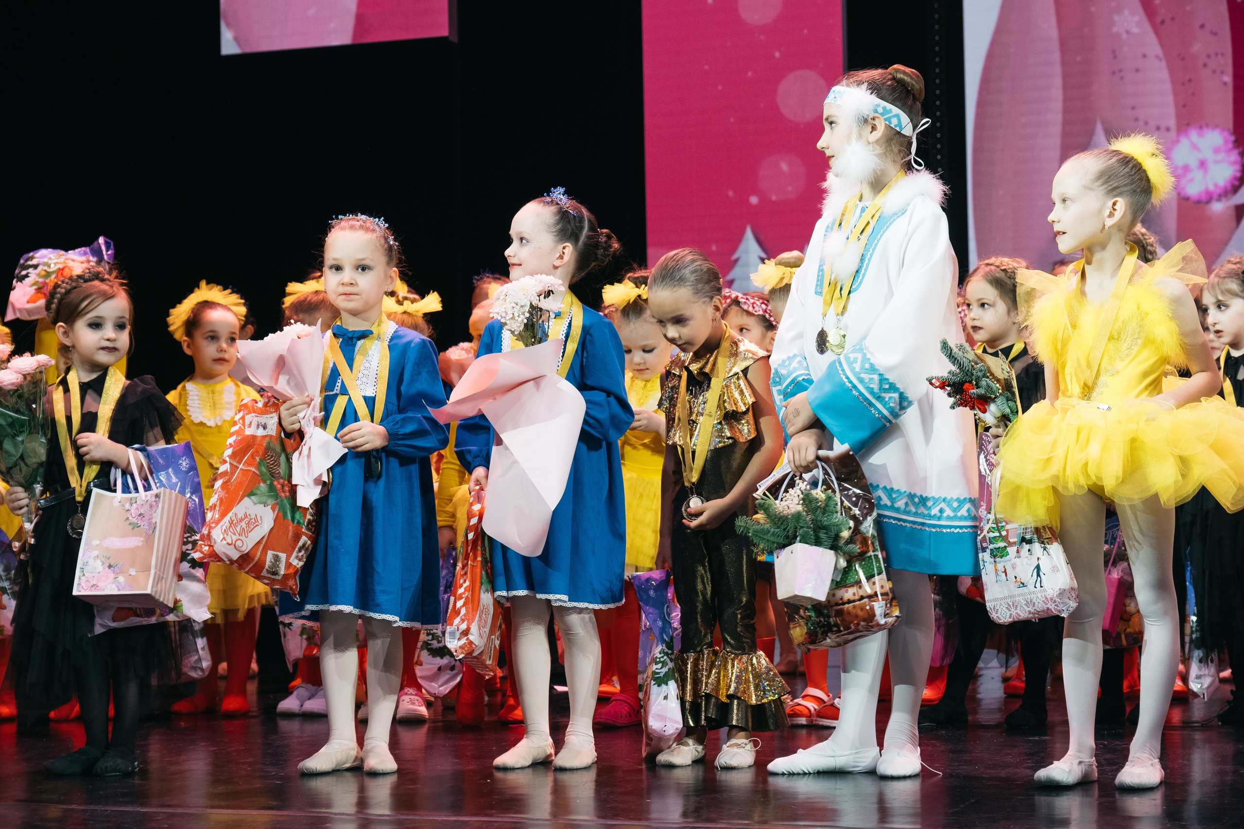 СурГУ 23.12.23. Репортажный и свадебный фотограф в Сургуте