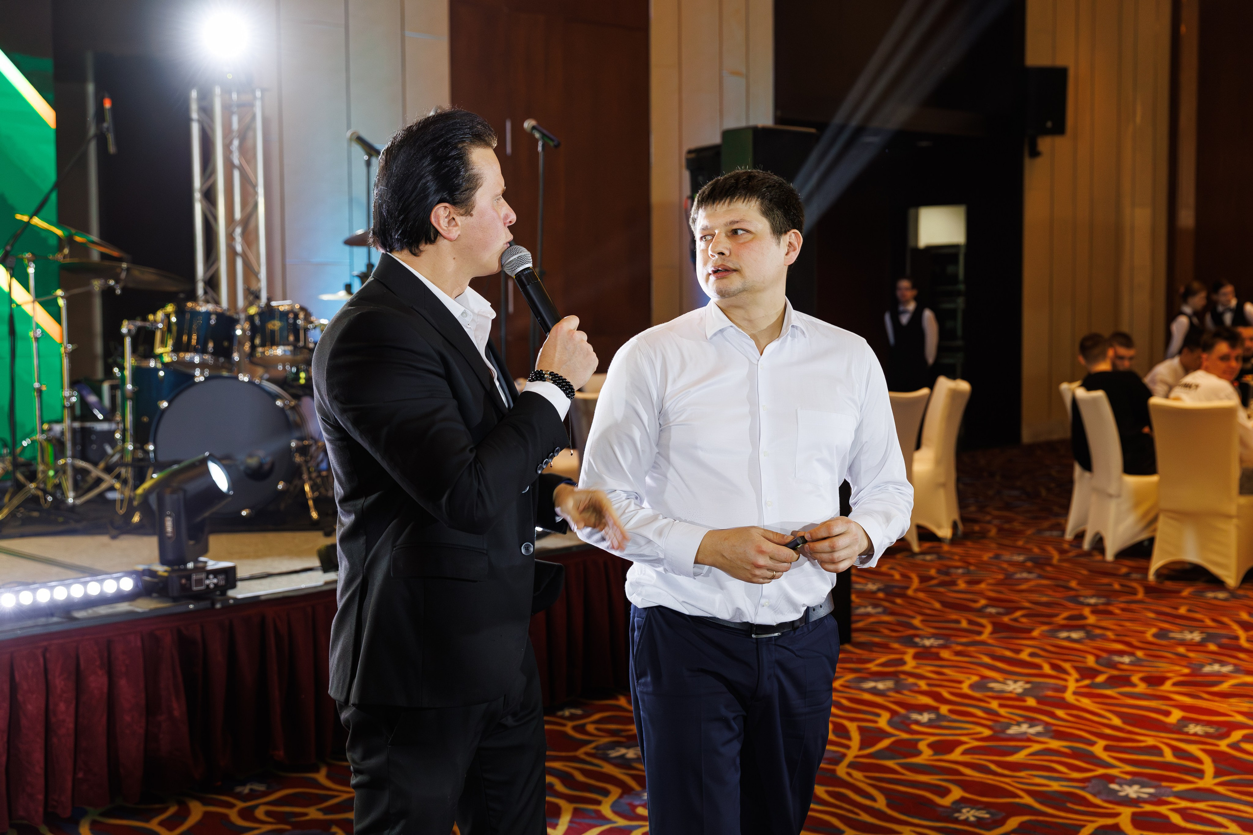 Новогодний корпоратив Отеля «Пекин». Репортажный фотограф Минск ❘ Костецкий Илья ❘ Беларусь