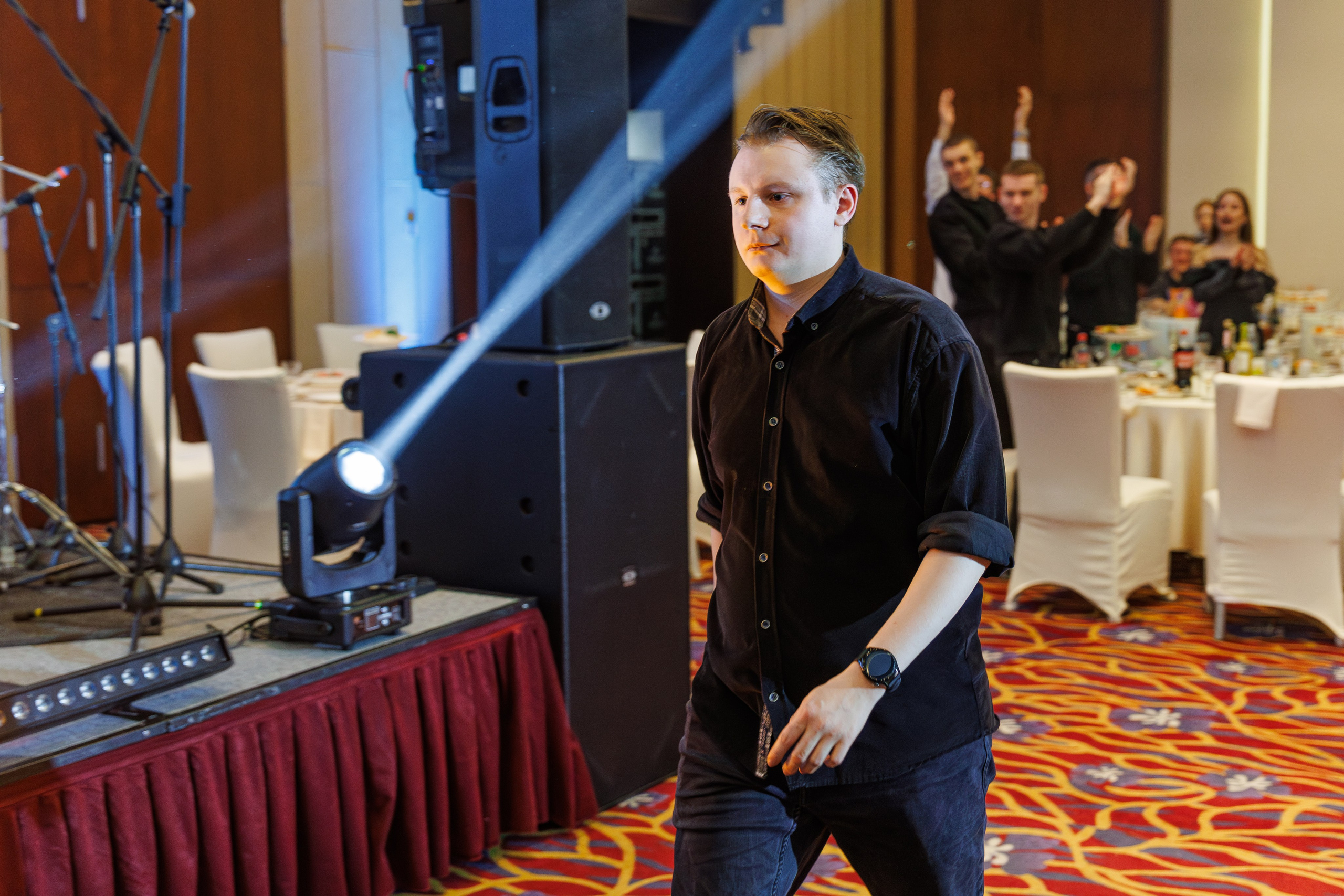 Новогодний корпоратив Отеля «Пекин». Репортажный фотограф Минск ❘ Костецкий Илья ❘ Беларусь