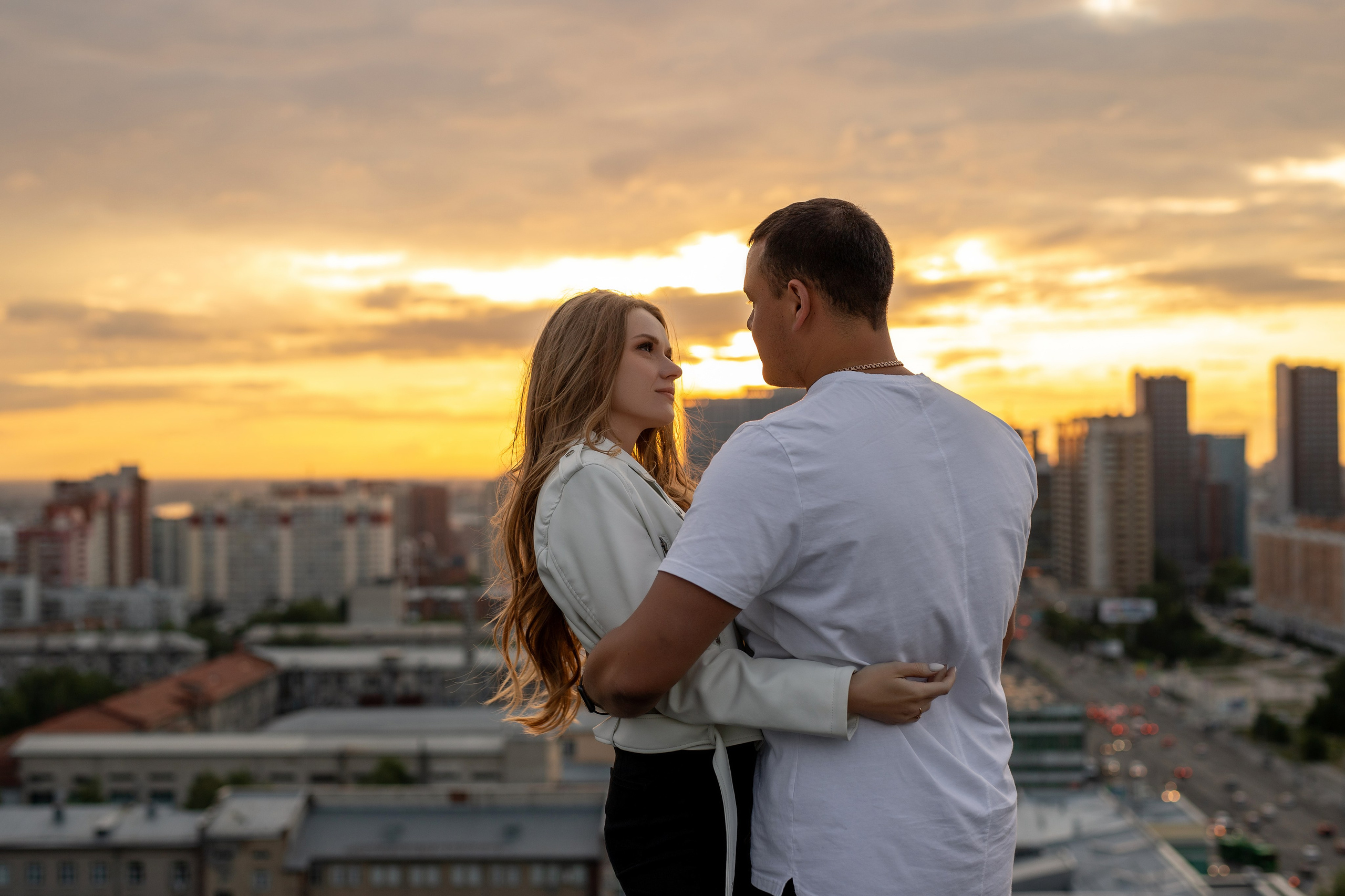 Свидание на крыше. Таня Давтян фотограф в Новосибирске