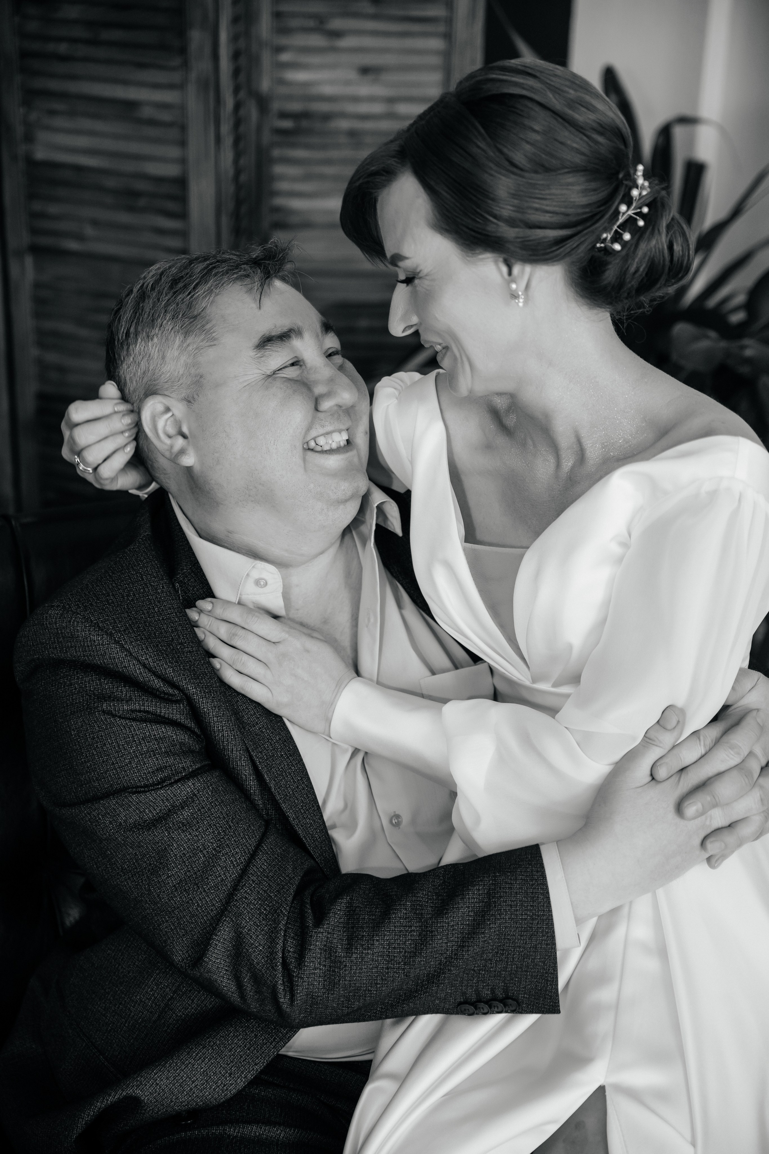 Вера и Ильдар 17.04.24. Фотограф Ярмишко Дарья. Выпускные фотокниги