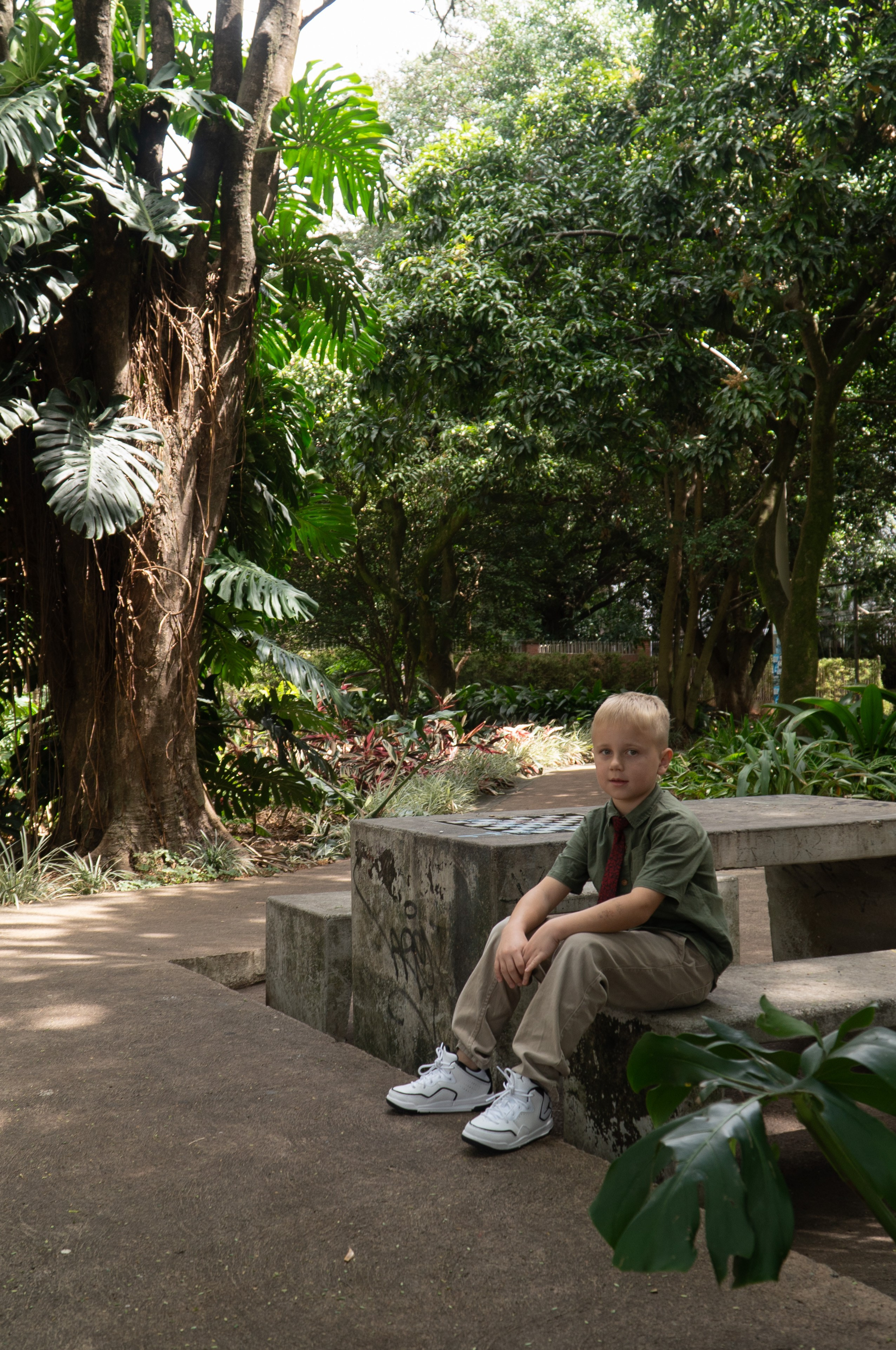 Sasha y «la familia / and the family». Wedding Photographer in Barcelona and Medellin