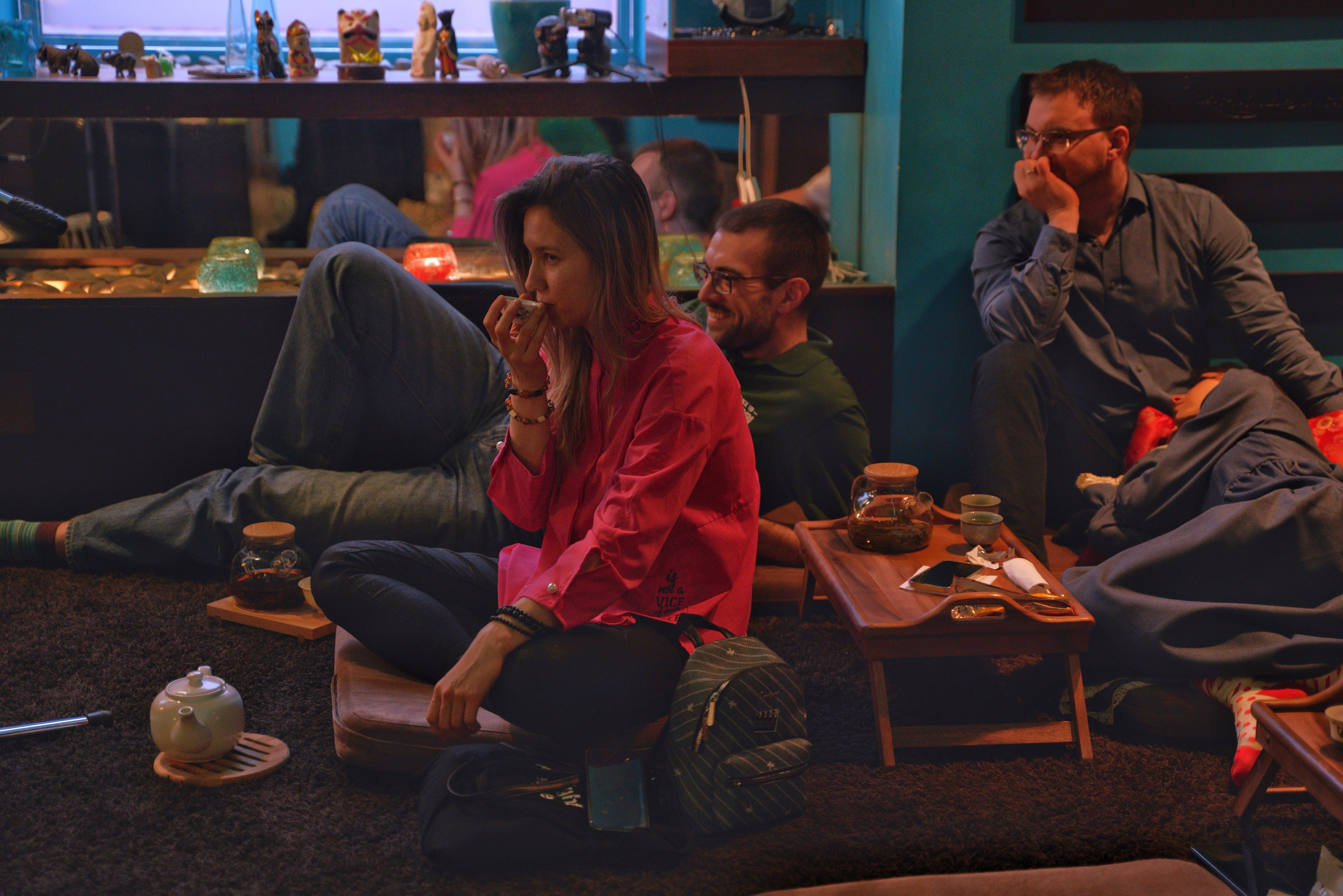 Выступление Forest jam project в Открытом в чайной Чаван. Портретный и репортажный фотограф Наталья Горобец