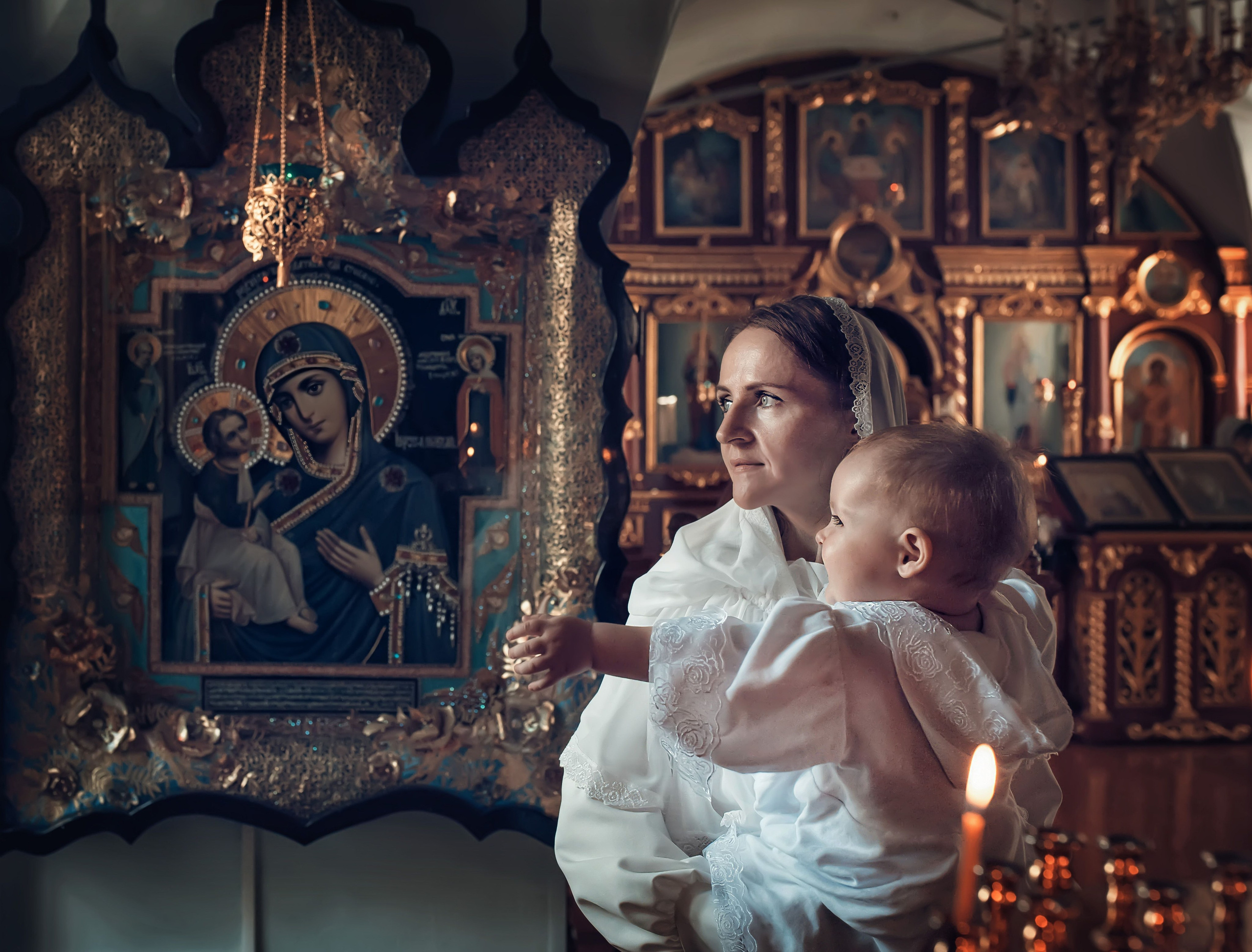 Съемка таинства крещения в Красноярске. Фотографы крещения/венчания  Красноярск Татьяна и Вячеслав Переваловы