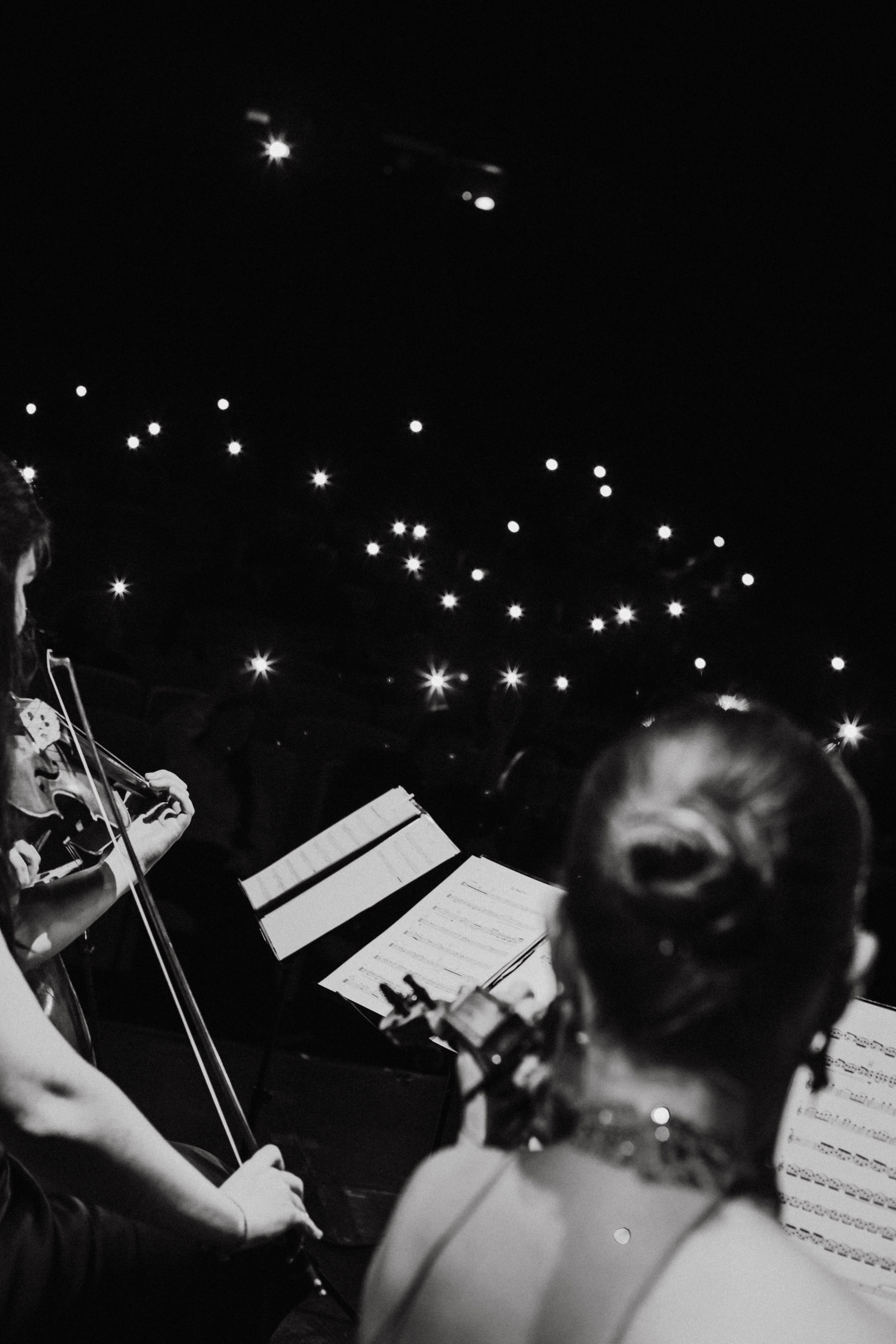 Рекорд. Герои нашего времени со струнным оркестром. Фотограф в Нижнем Новгороде