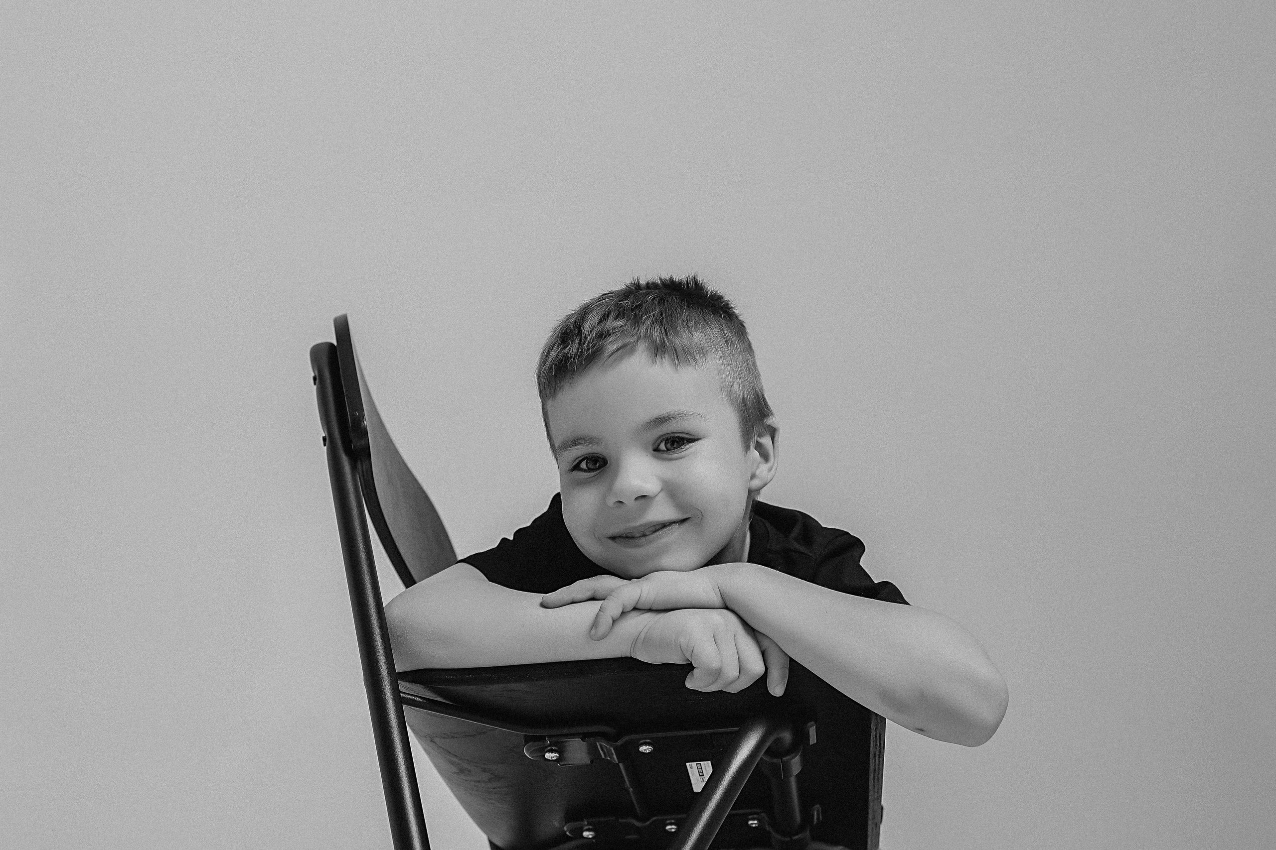 Фататум циклорама и зал. Семейный фотограф Тюмень, фотограф на роды Салмина Мария