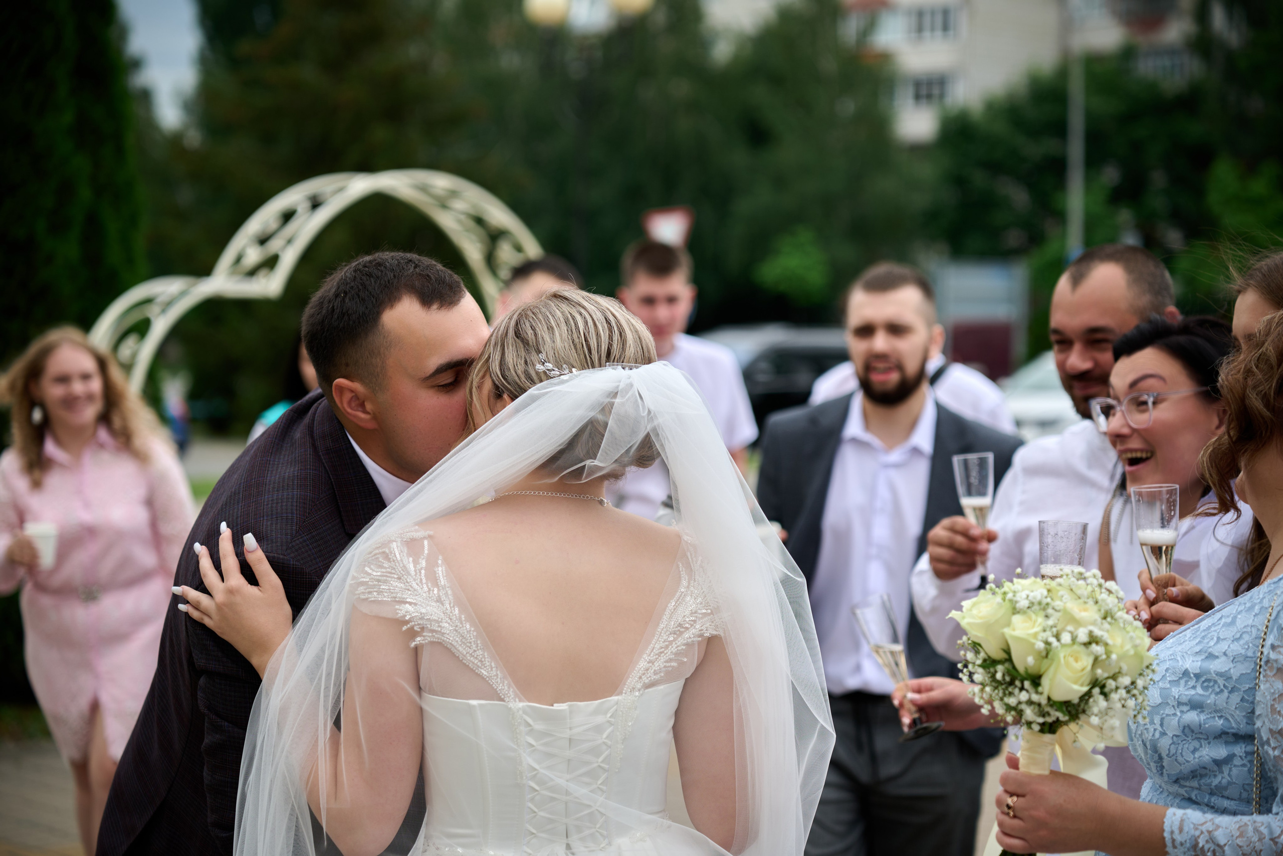 Свадебная фотосессия Ильи и Евгении в Старом Осколе. Профессиональный фотограф Старый Оскол, Губкин — свадьба, венчание, крещение, юбилей и день рождения