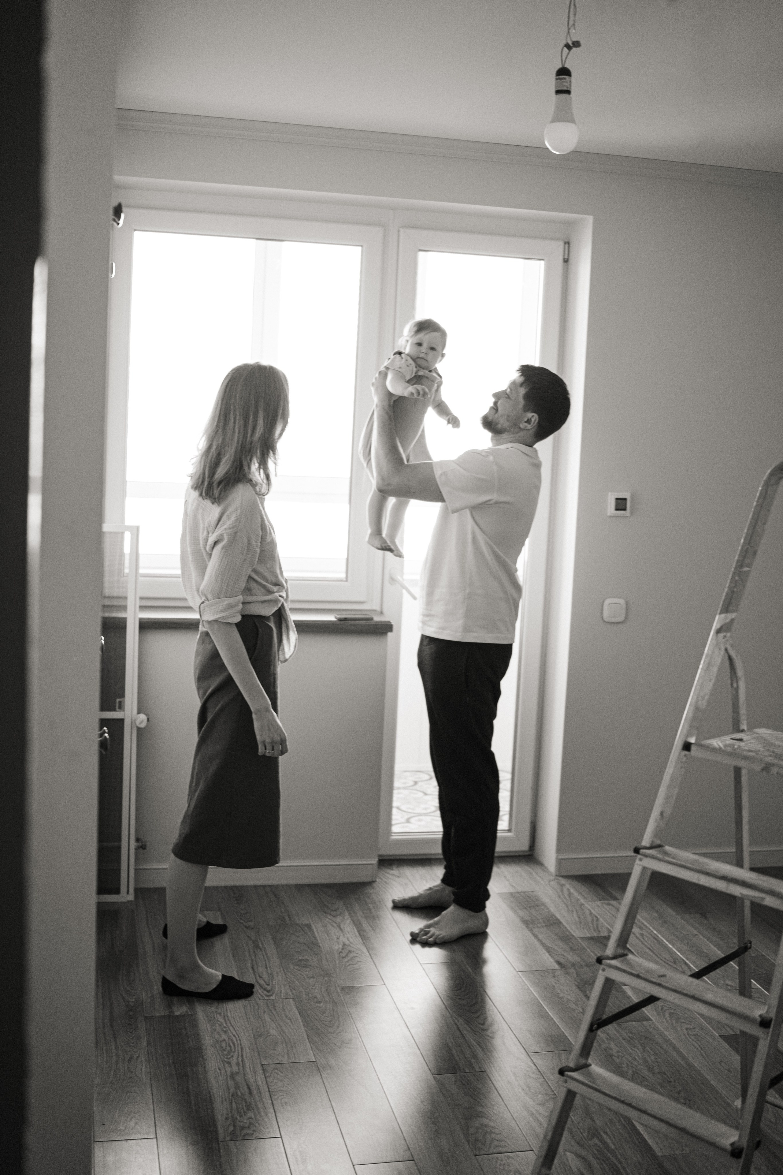 Семейный ремонт. Семейный детский ньюборн фотограф в Москве Марта Петрова