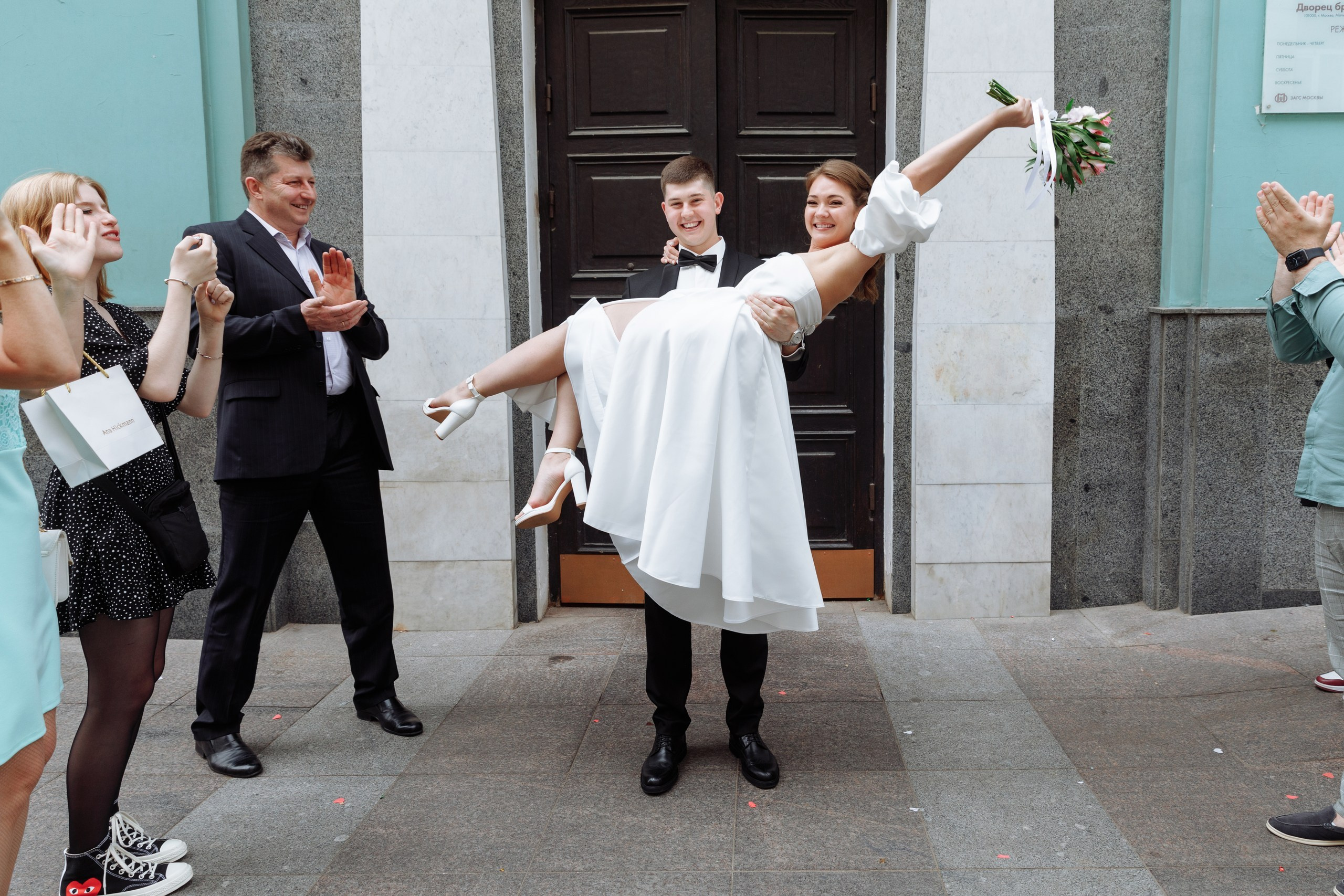 Антон и Елена. Анонс