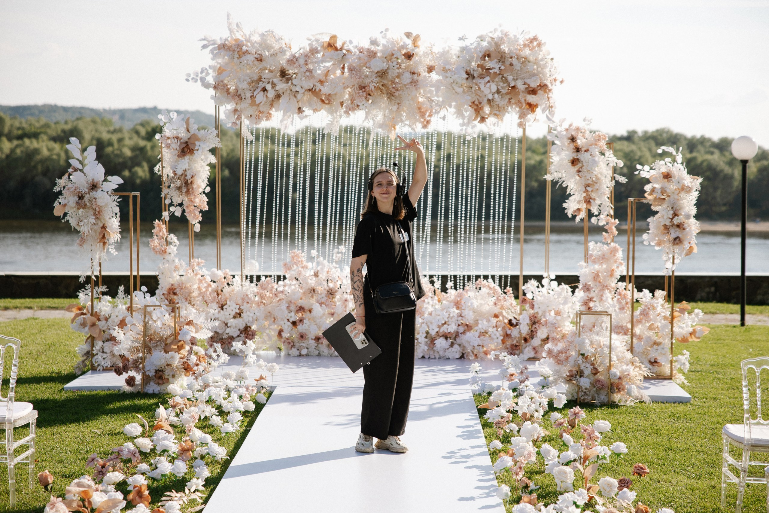 Она сказала «да». Свадебное агентство «MarWedding»