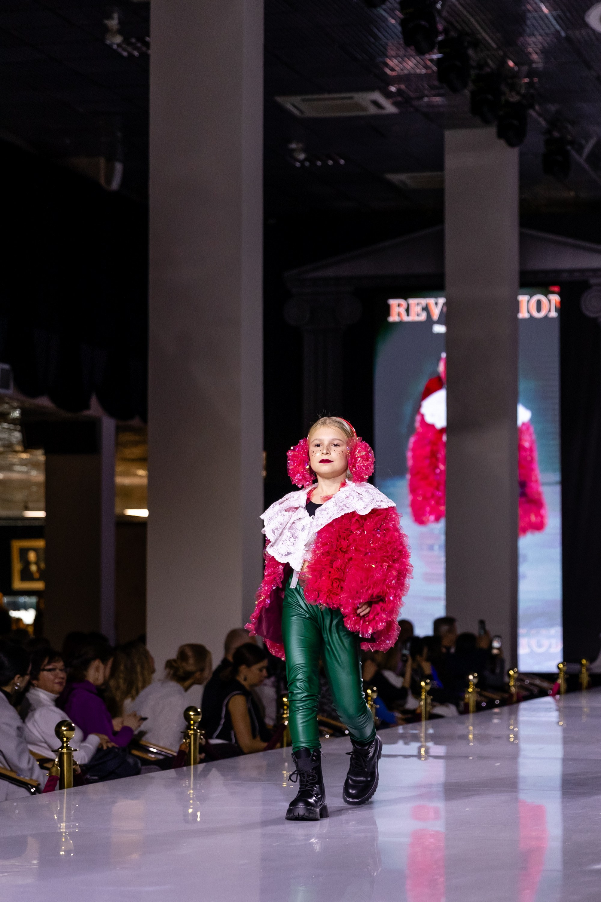 ESTET FASHION WEEK (KIDs REVOLUTION). Татьяна Чернышова свадебный фотограф Москва