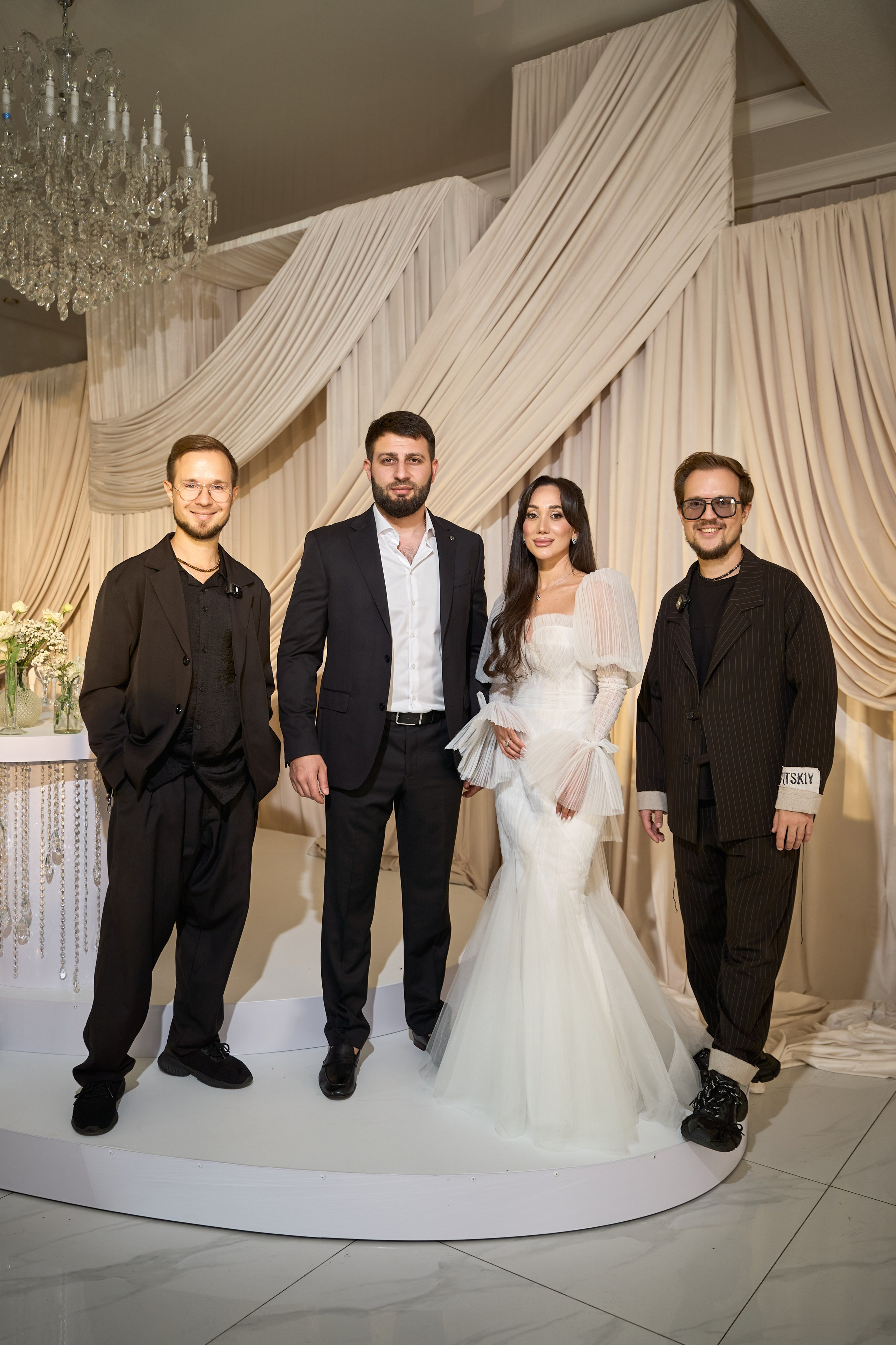 Сватовство в Краснодаре от лучших фотографов и операторов TWINS STUDIO. ТВИНС СТУДИО — лучшие свадебные фотографы и видеографы в Краснодаре