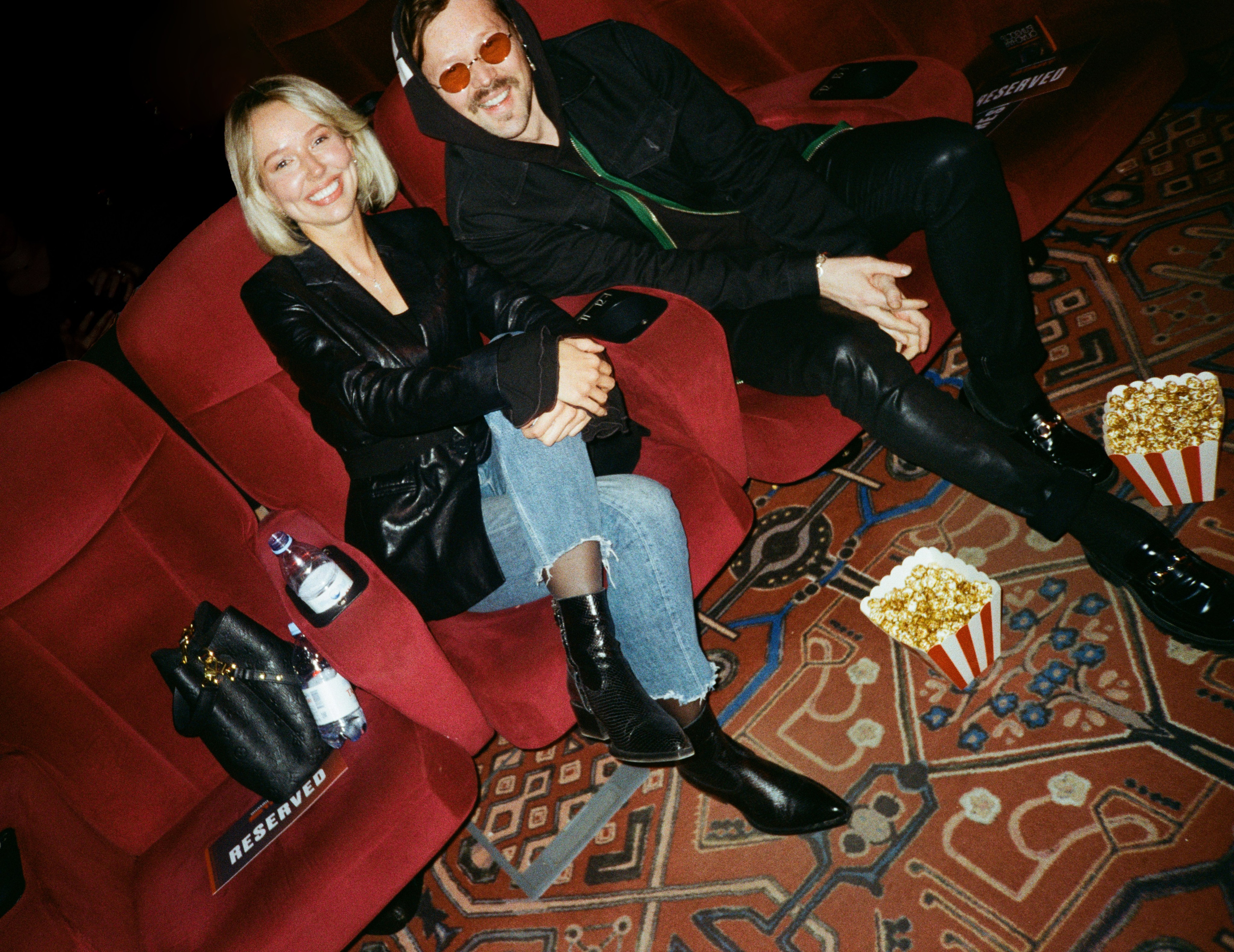 Премьера «Опасная близость» в художественном на пленку. Portrait and reportage photographer