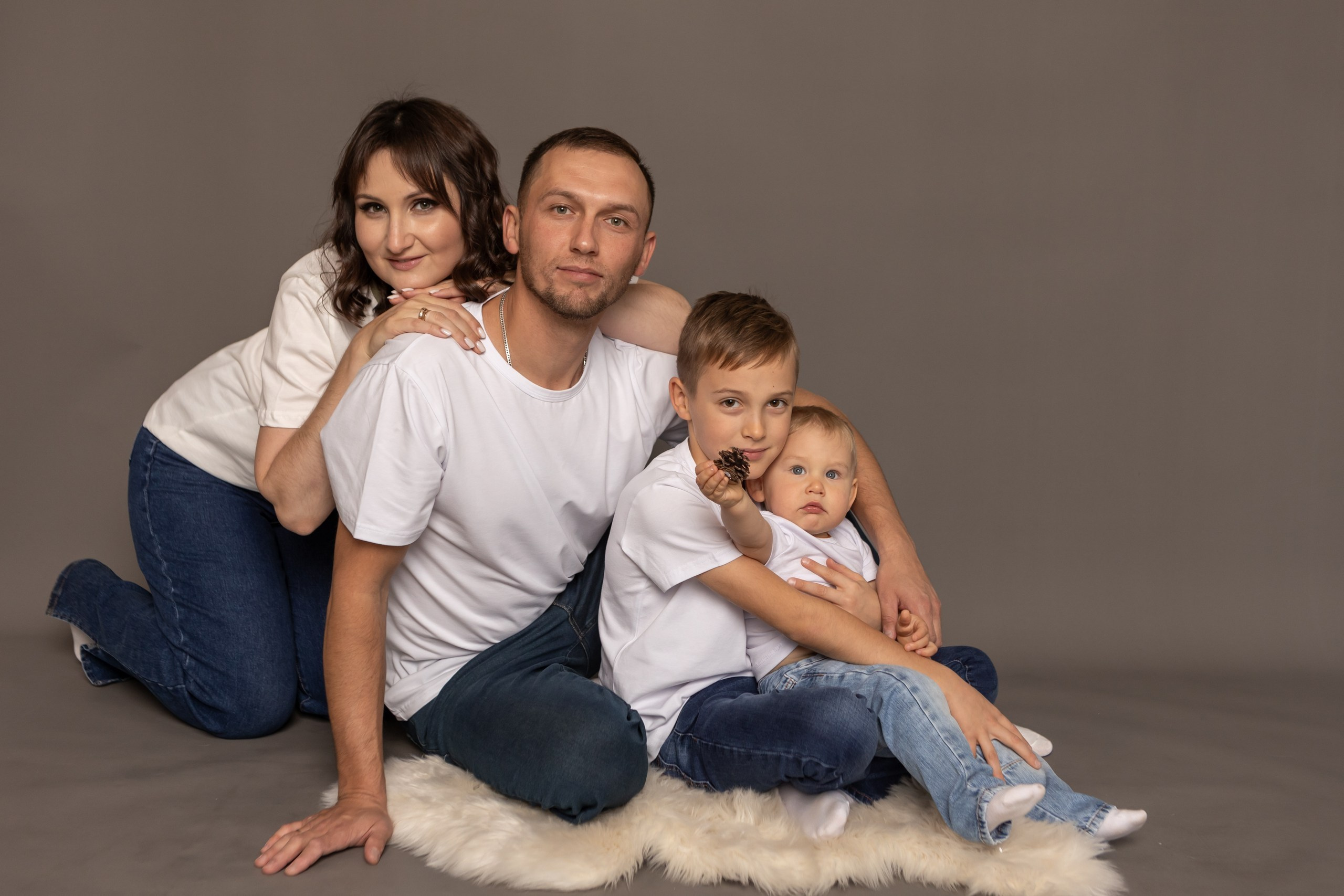 Годовасие. Фотограф новорожденных. Детский и семейный фотограф Марьяна Юдина