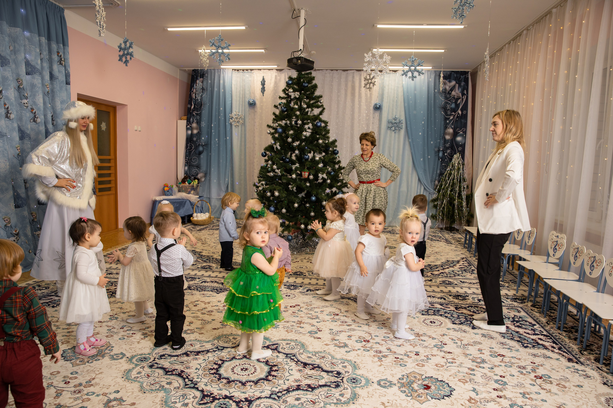 Новогодний утренник Успех. Фотограф в Железнодорожном и Балашихе