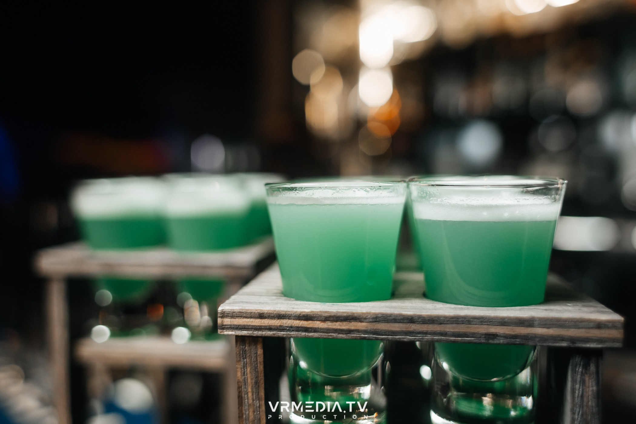 Выходные в караоке-баре «Volna»