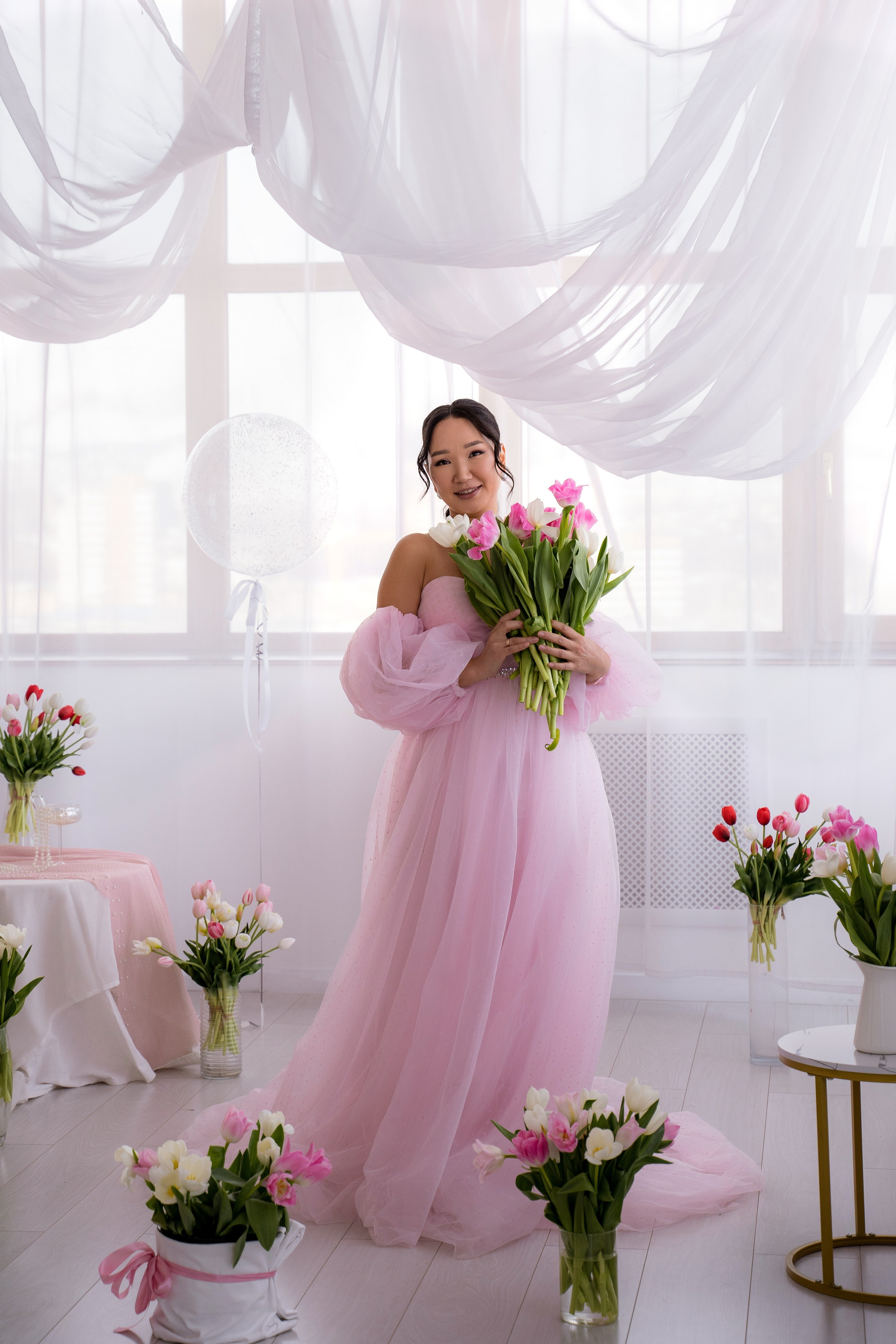 Тюльпановое настроение. Фотостудия Малина в городе Улан-Удэ. Фотограф Ирина Жарникова