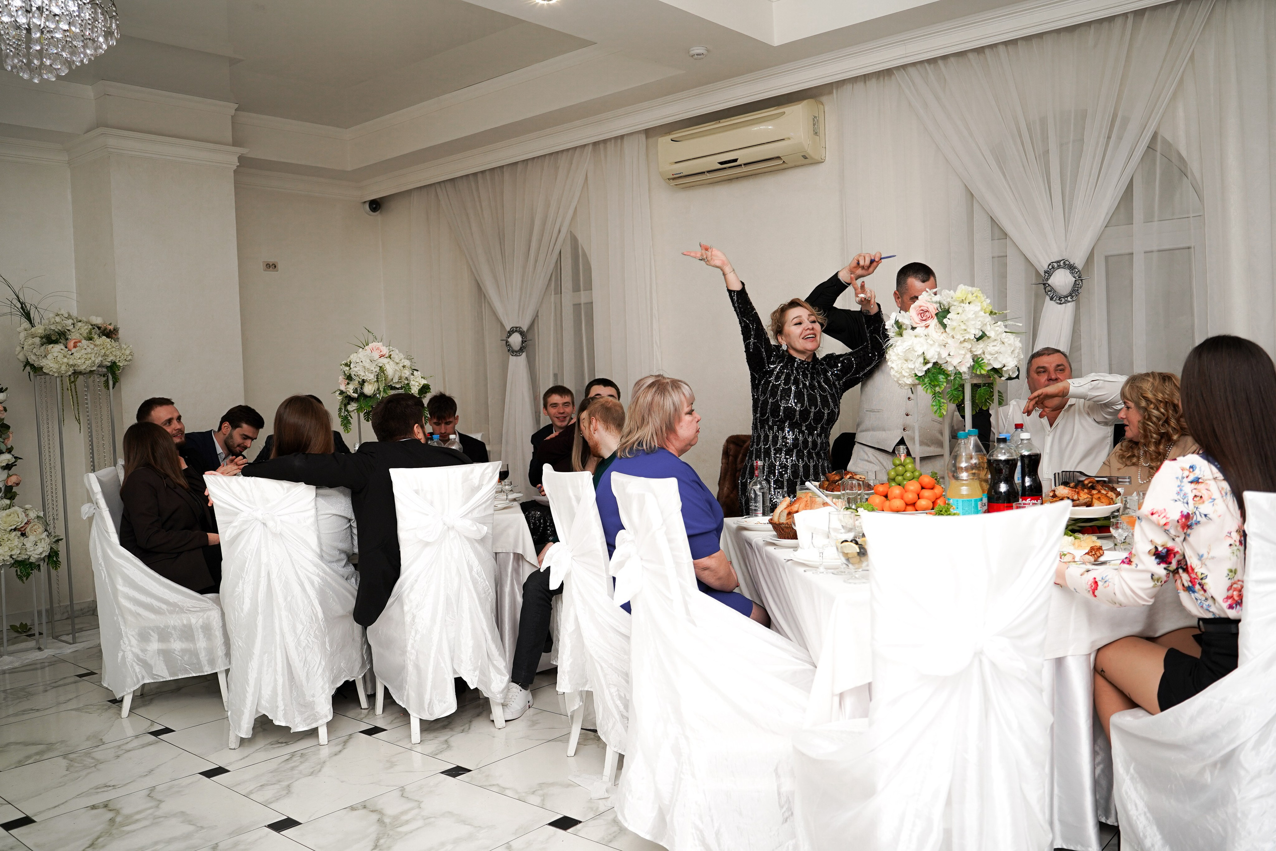 Свадебный банкет в ресторане «Верона». Свадебный фотограф в Ростове-на-Дону. Таинство Крещения и Венчания, семейные фотосессии. Алёна Чёботова