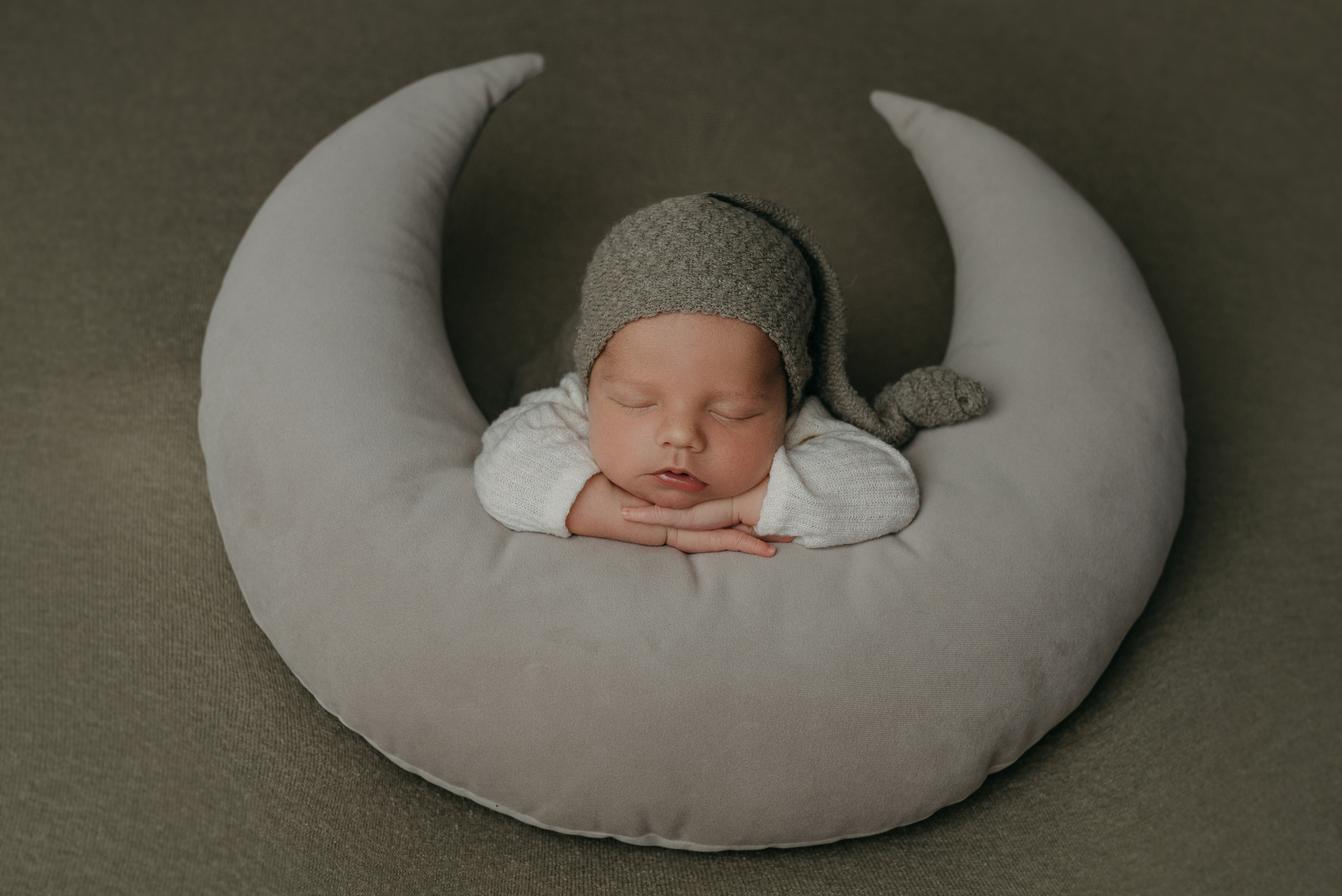 Саша. Фотограф новорожденных Белгород