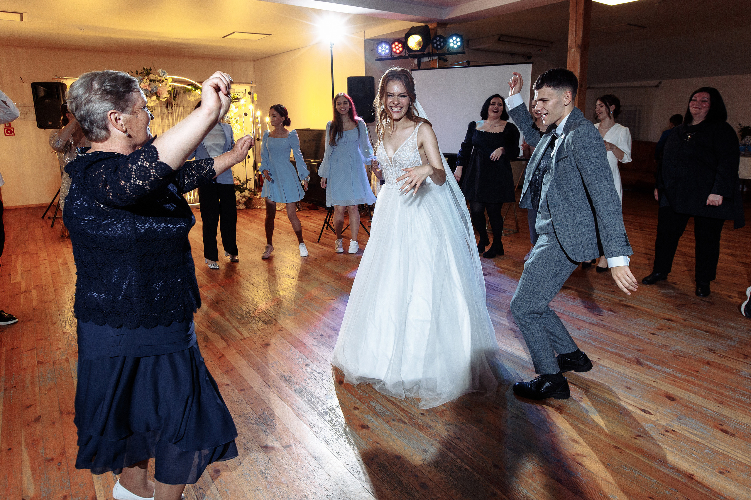 Влад и Настя. Свадебный, семейный и репортажный фотограф Галобурда Юрий