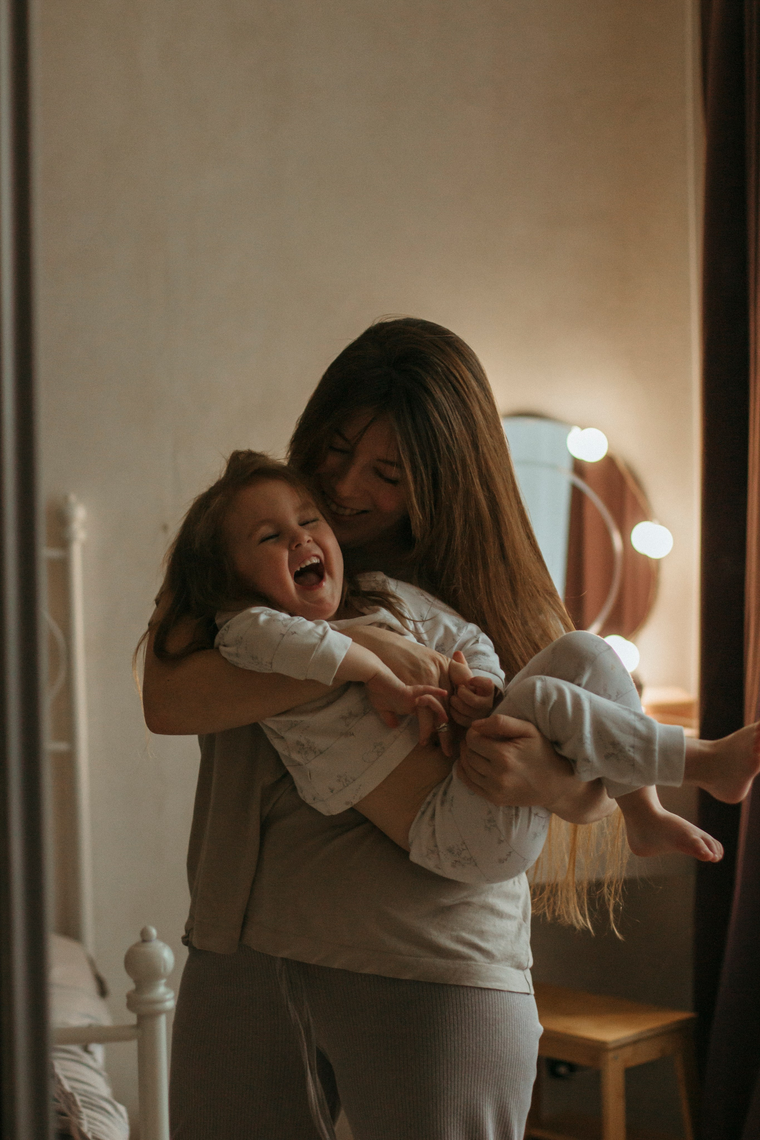 Аня и Васелиса. Главная