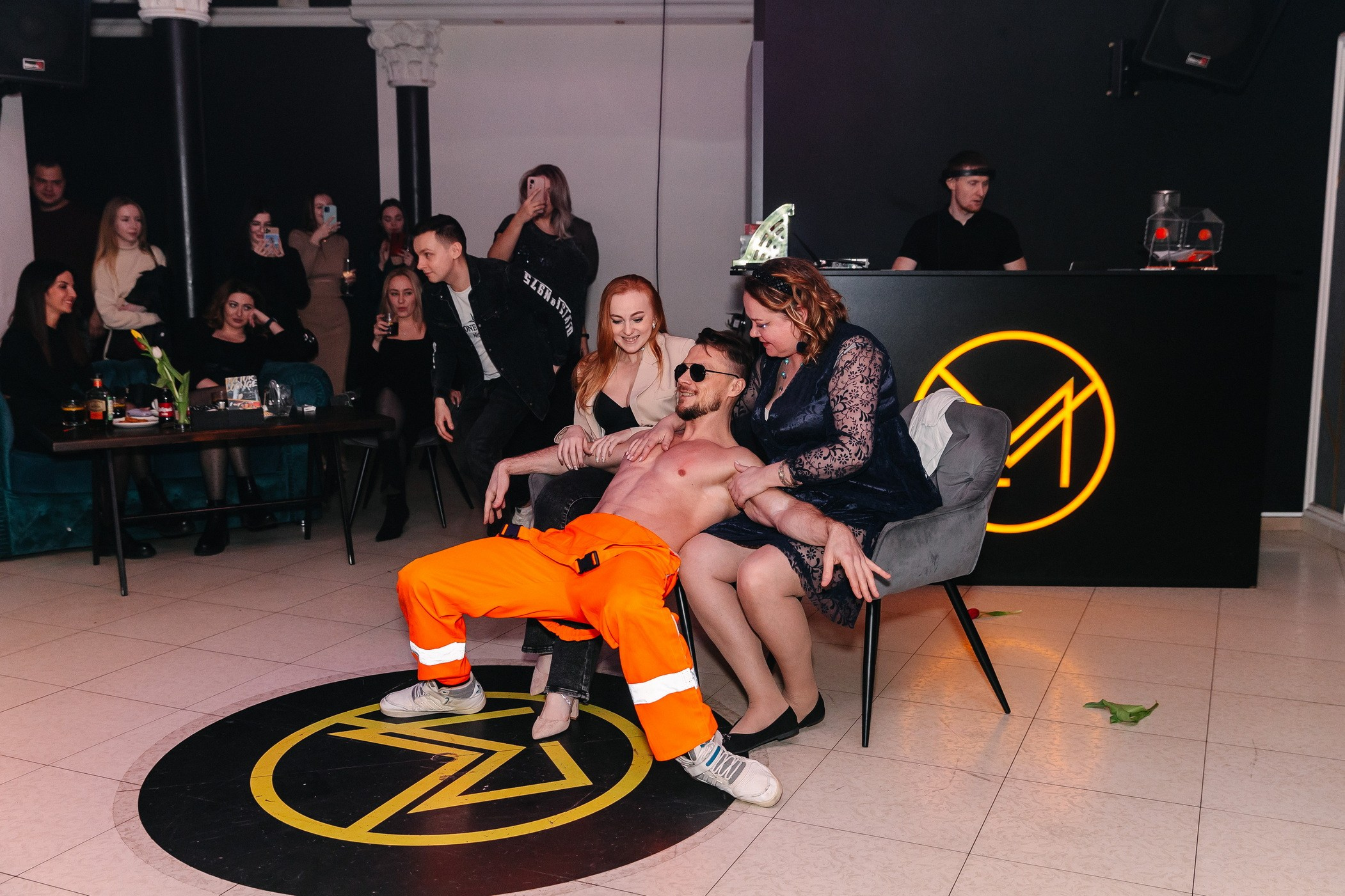 8 марта в лаунж-баре Major 2024. Свадебный, семейный и детский фотограф в Калининграде Елена Кравцова